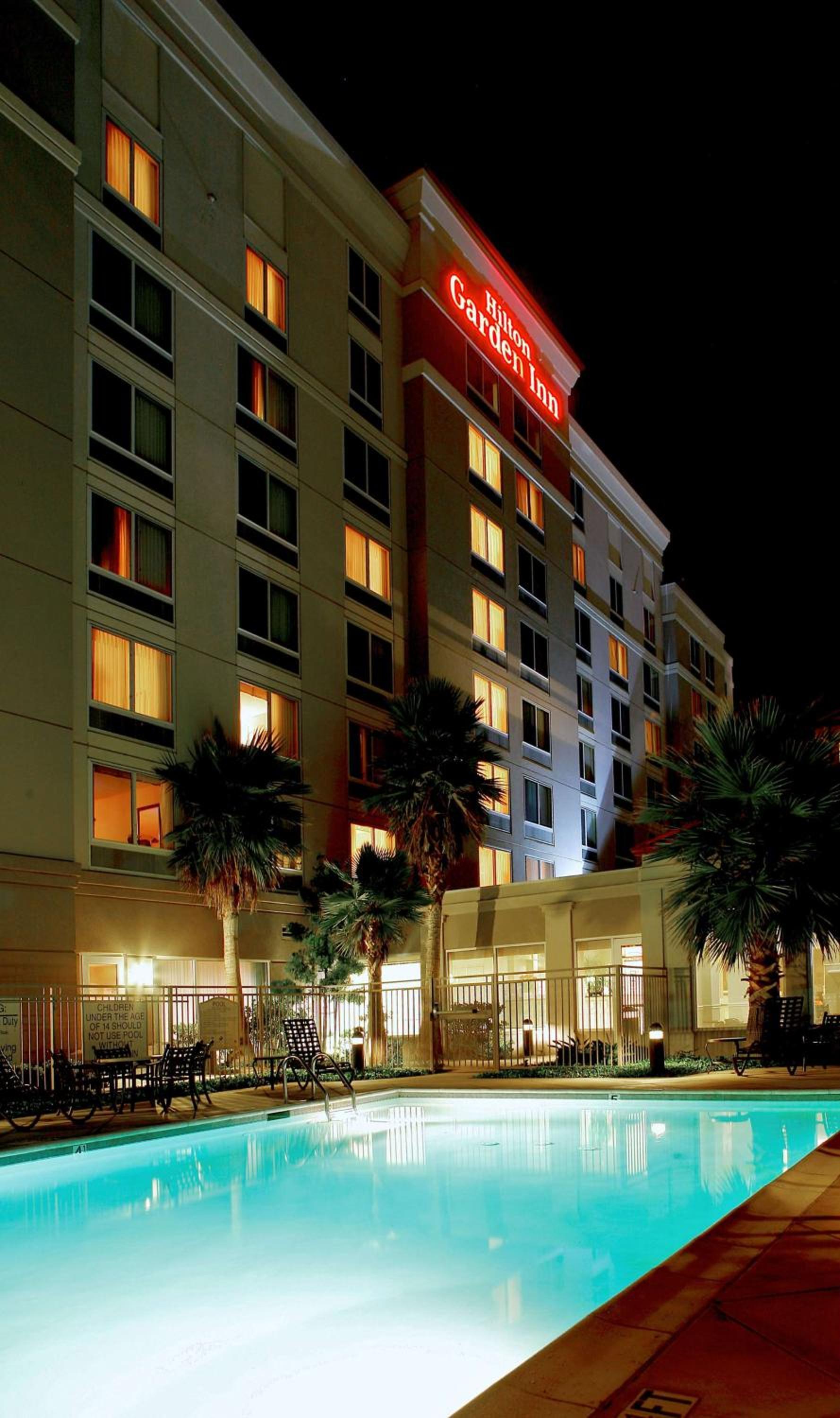 Hilton Garden Inn Oxnard/Camarillo photo 18