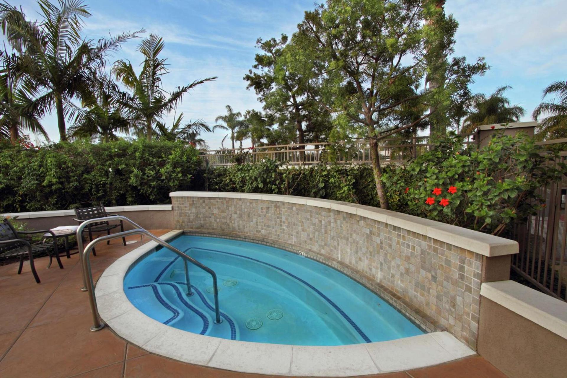 Hilton Garden Inn Oxnard/Camarillo photo 37