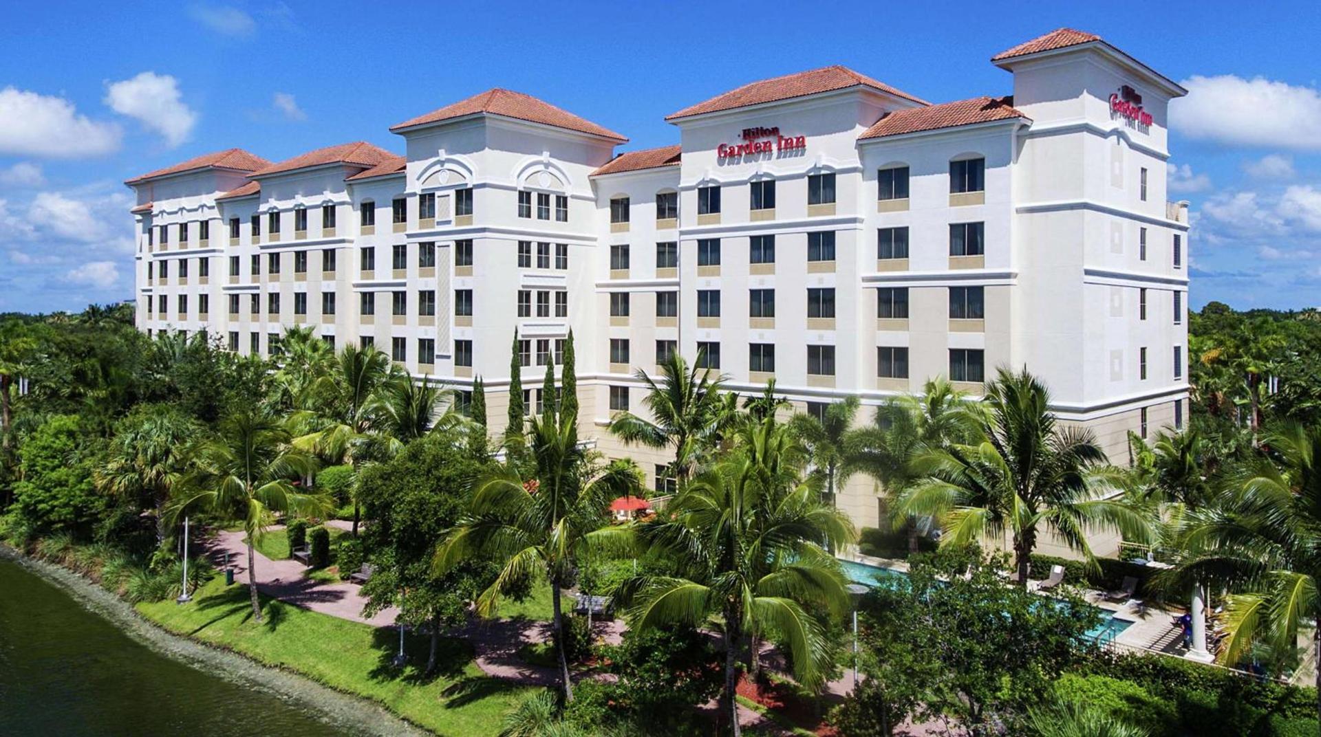 Hilton Garden Inn Palm Beach Gardens — hotel in Palm Beach Gardens