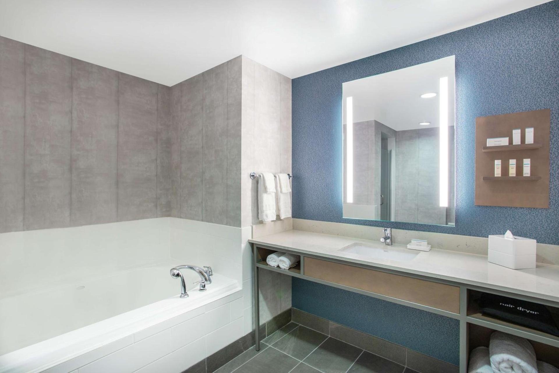 Hilton Garden Inn Palm Beach Gardens photo 38