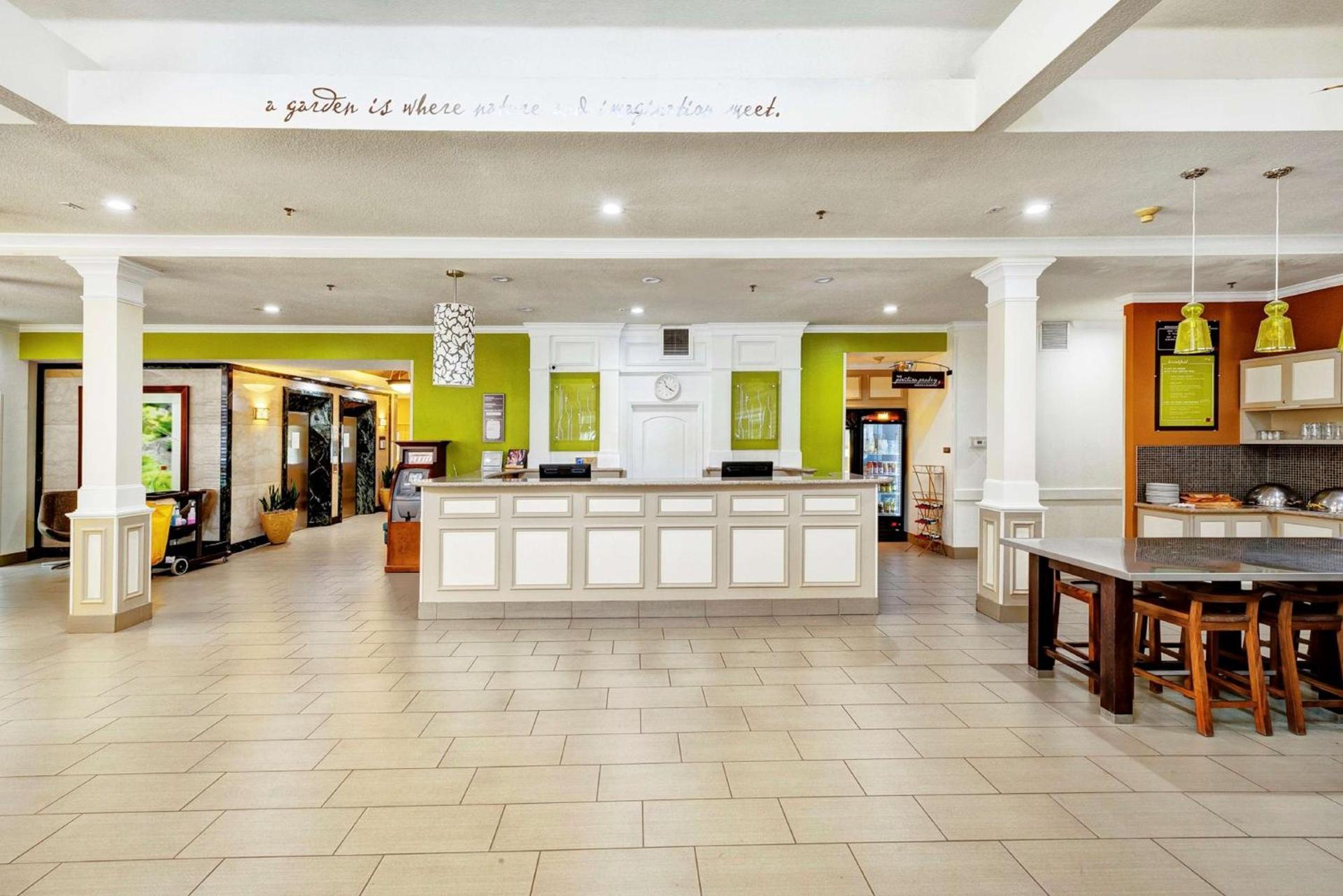 Hilton Garden Inn Portland Airport photo 5