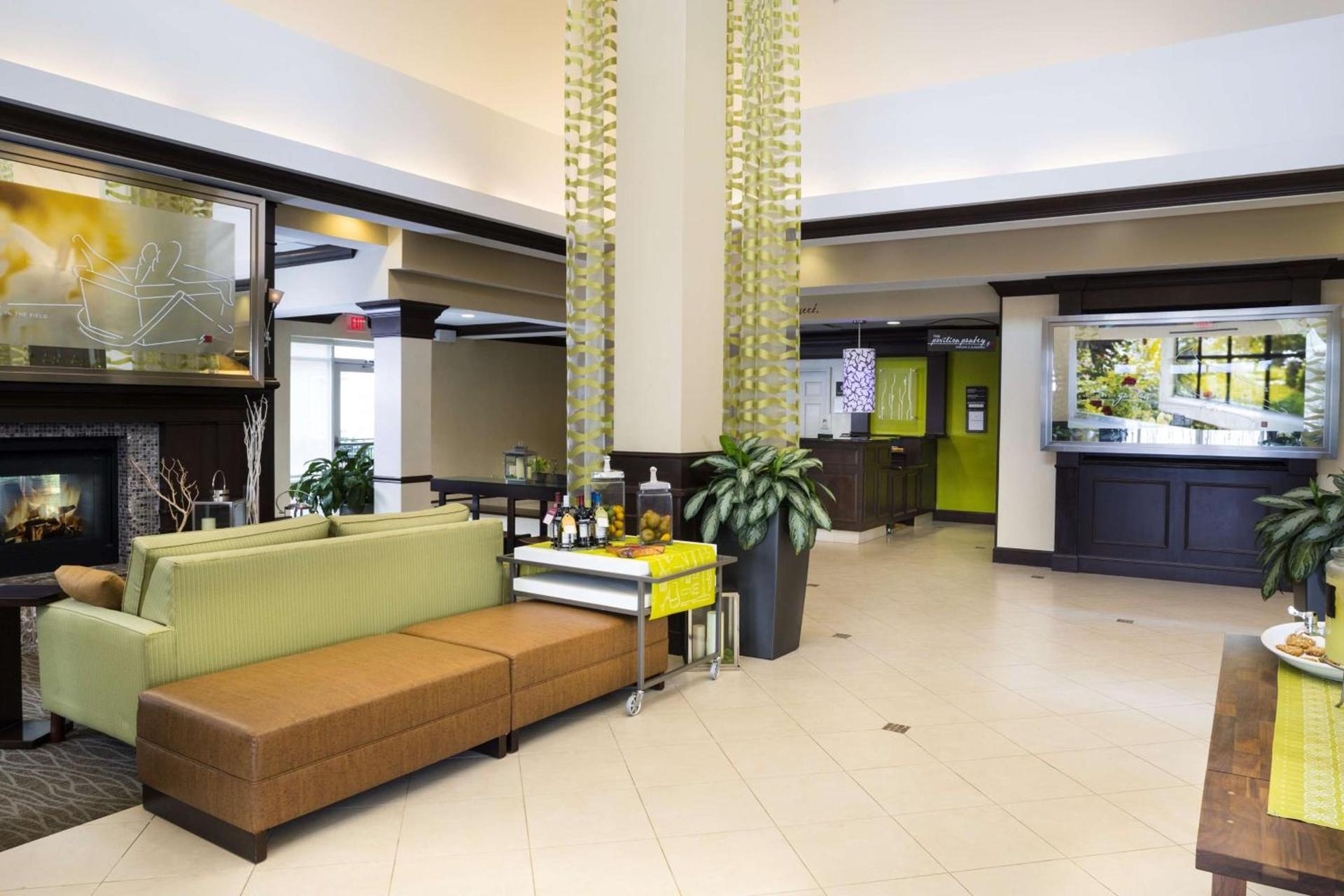 Hilton Garden Inn Hampton Coliseum Central photo 6