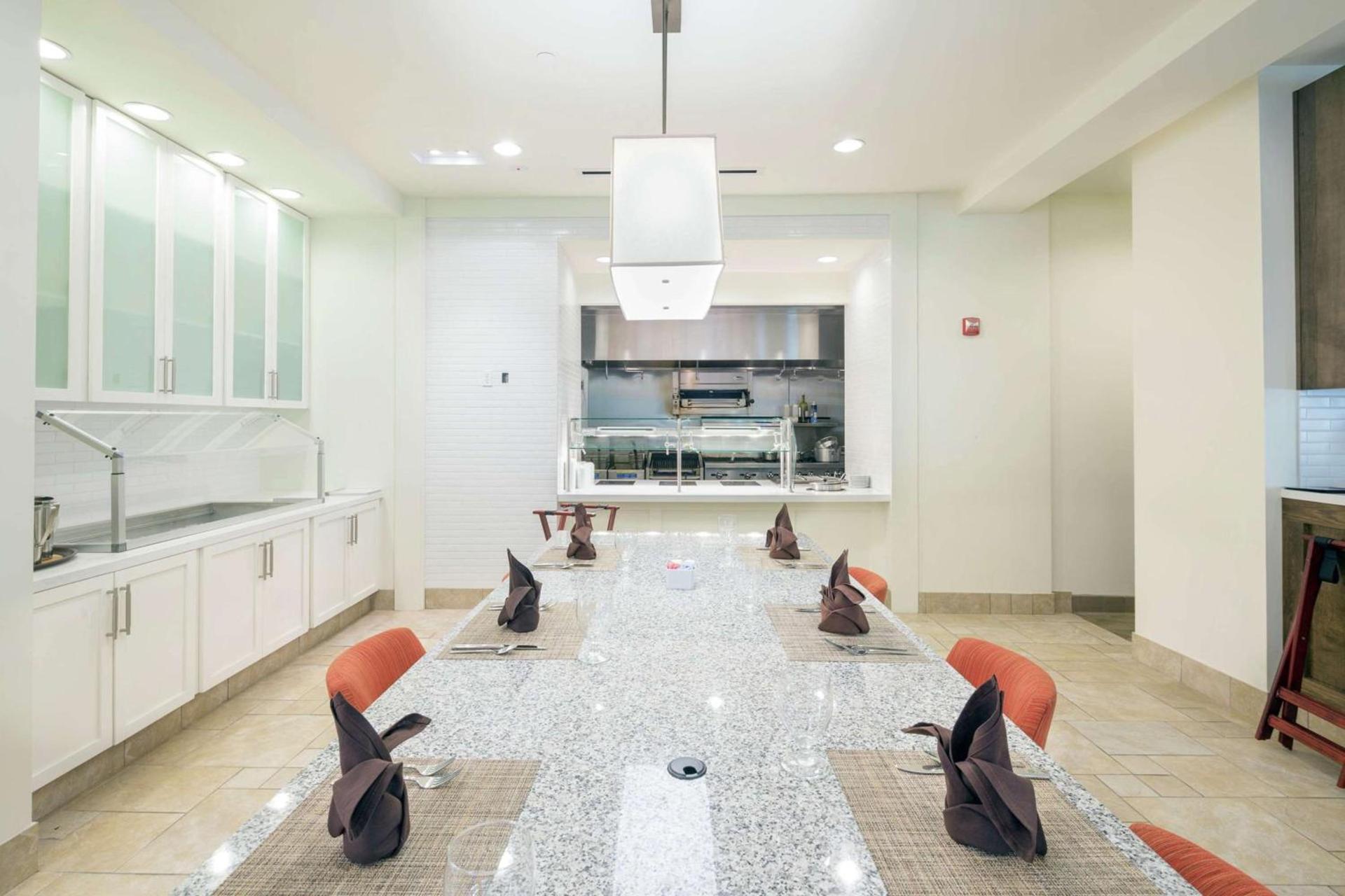 Hilton Garden Inn Pascagoula photo 16