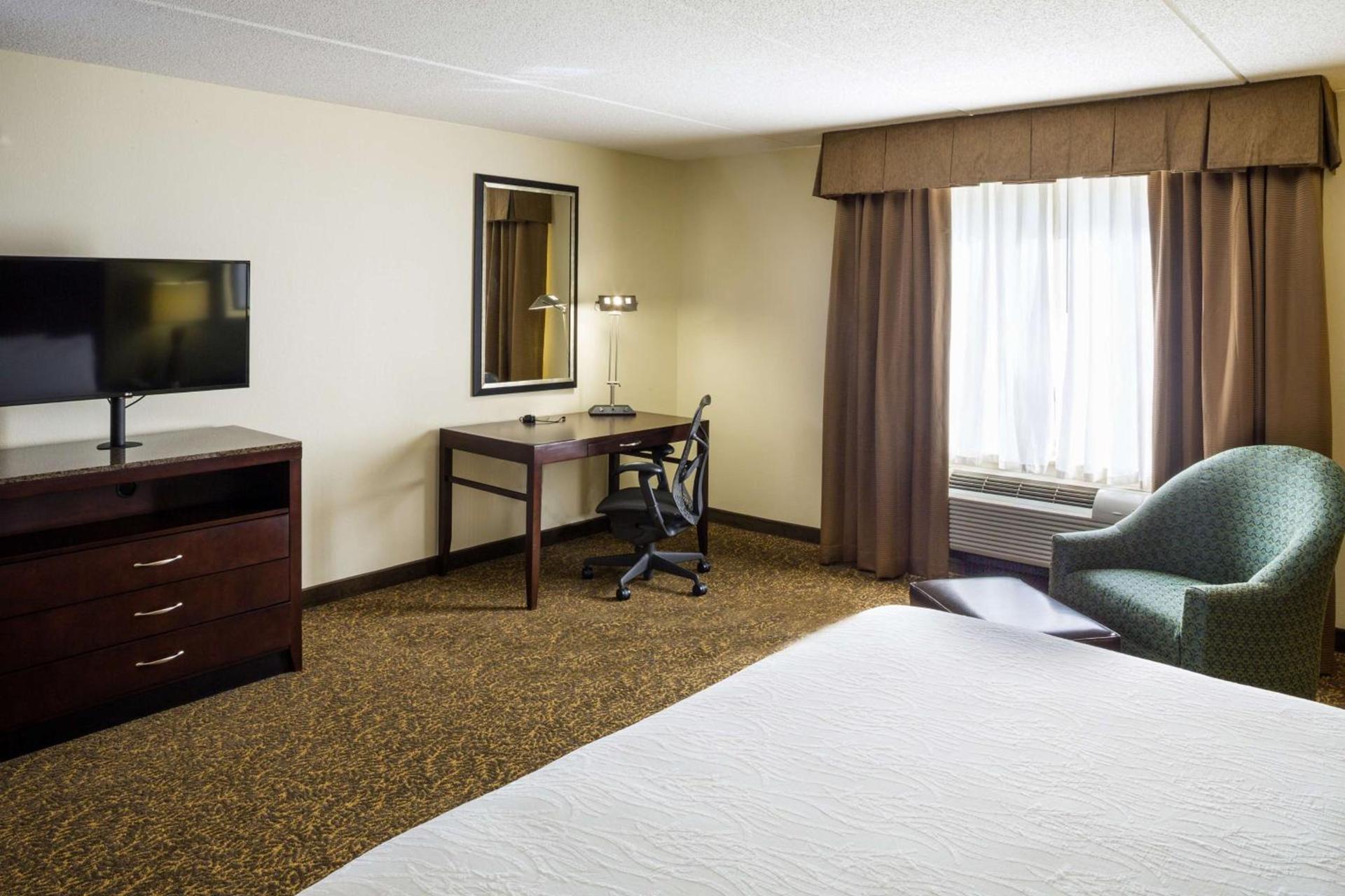 Hilton Garden Inn Hampton Coliseum Central photo 20