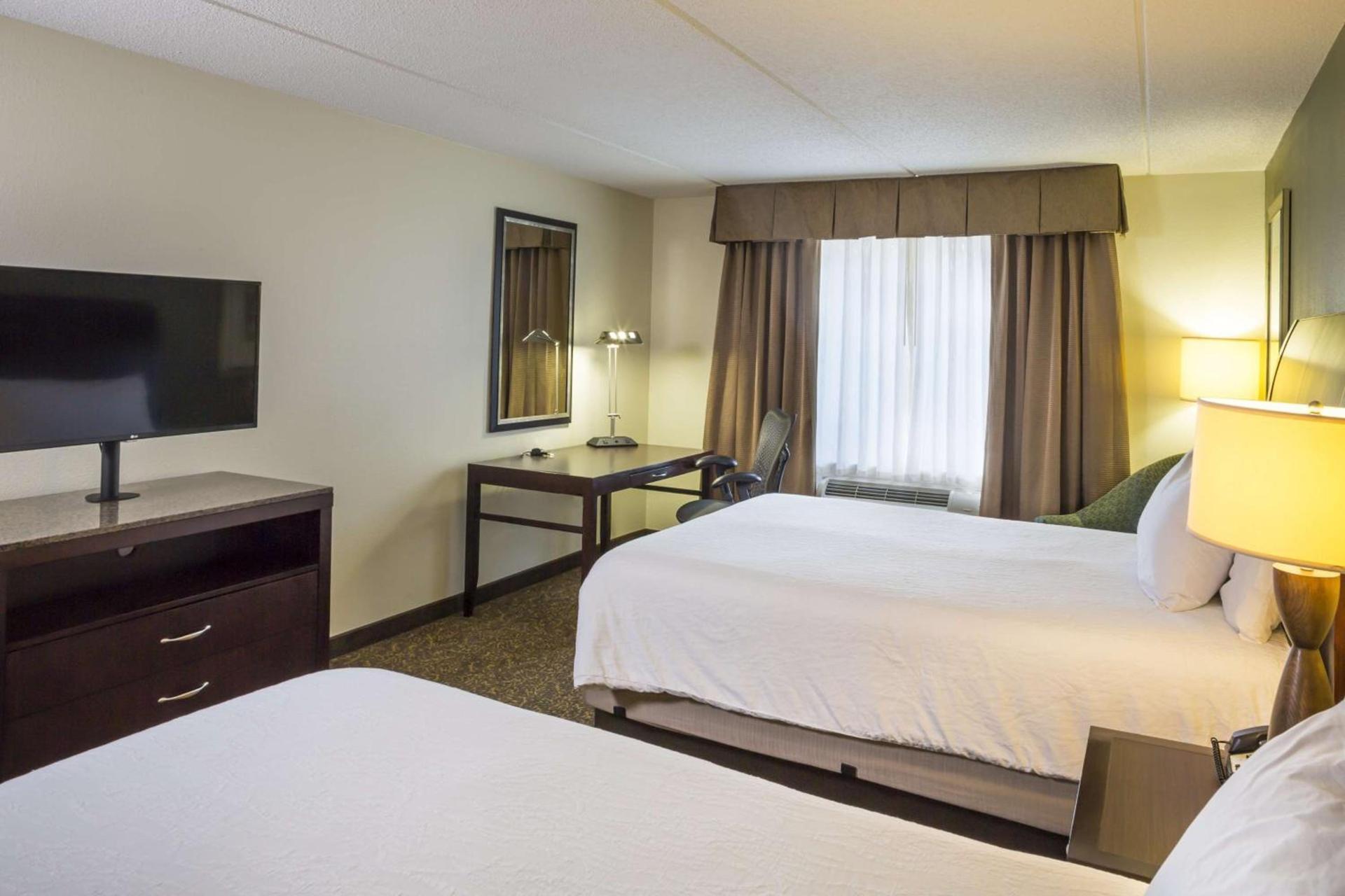 Hilton Garden Inn Hampton Coliseum Central photo 25
