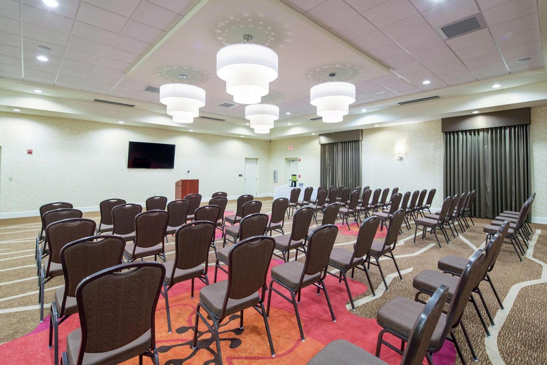 Hilton Garden Inn Pascagoula photo 41