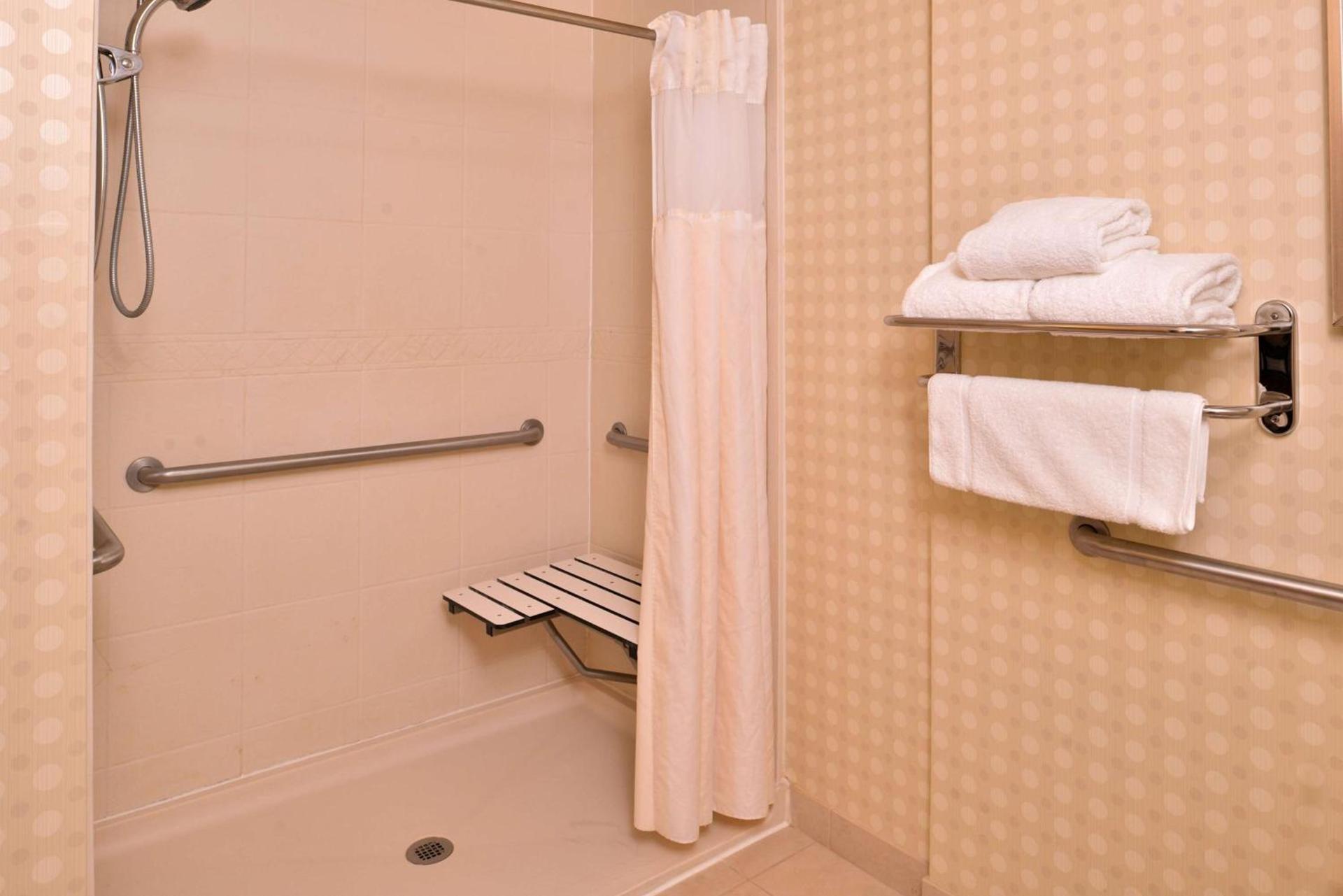 Hilton Garden Inn Dover photo 18