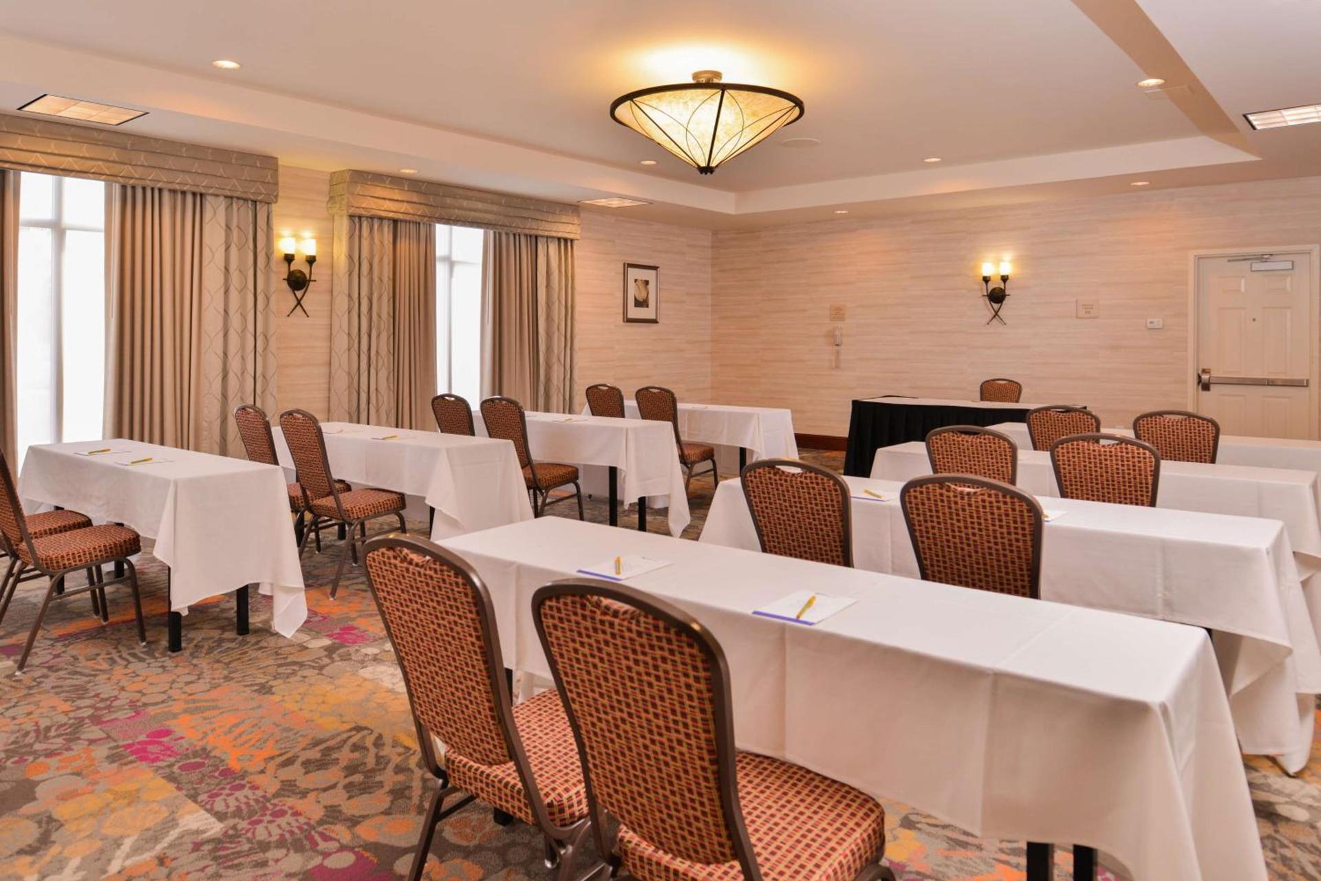 Hilton Garden Inn Dover photo 21