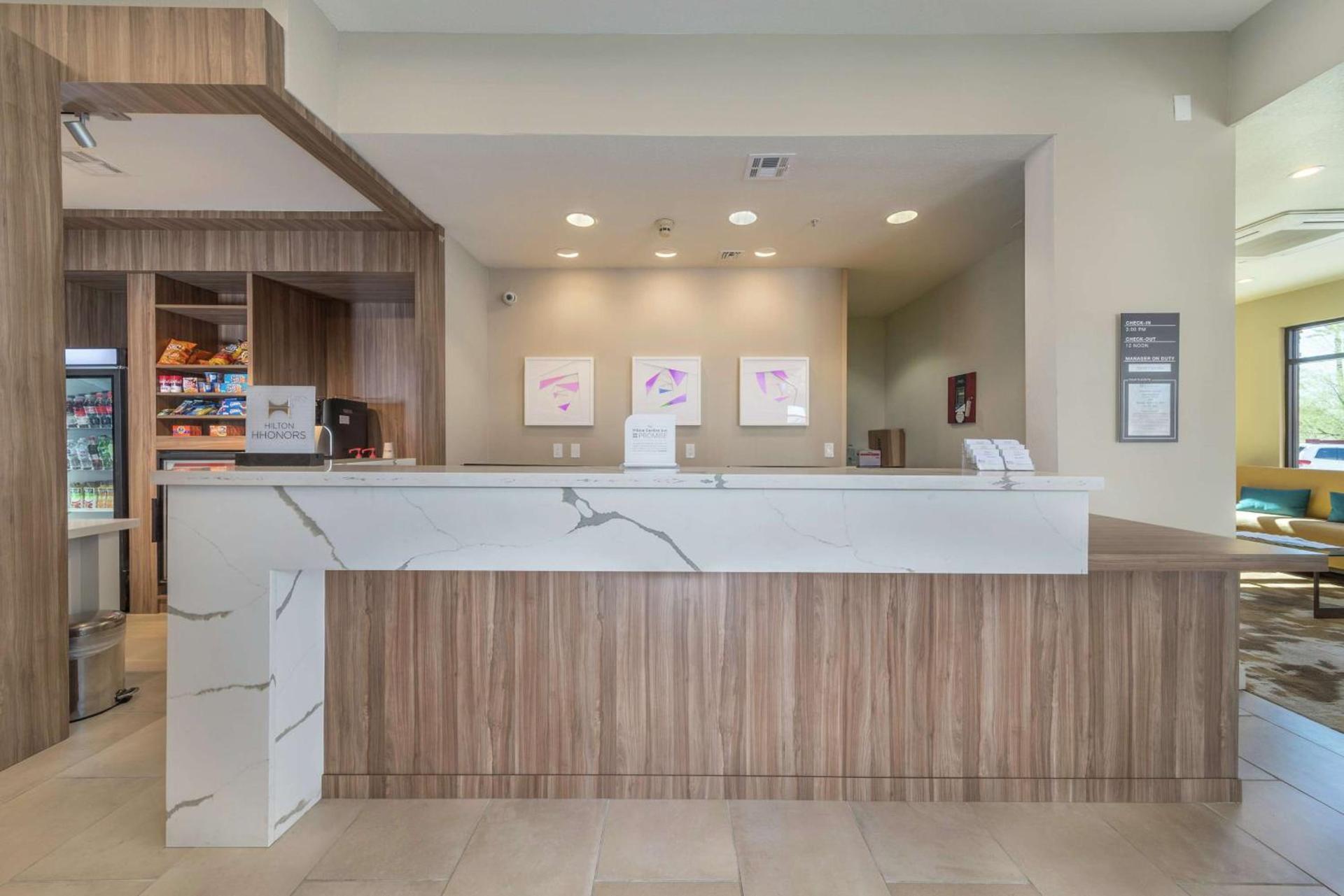 Hilton Garden Inn Phoenix Airport photo 4