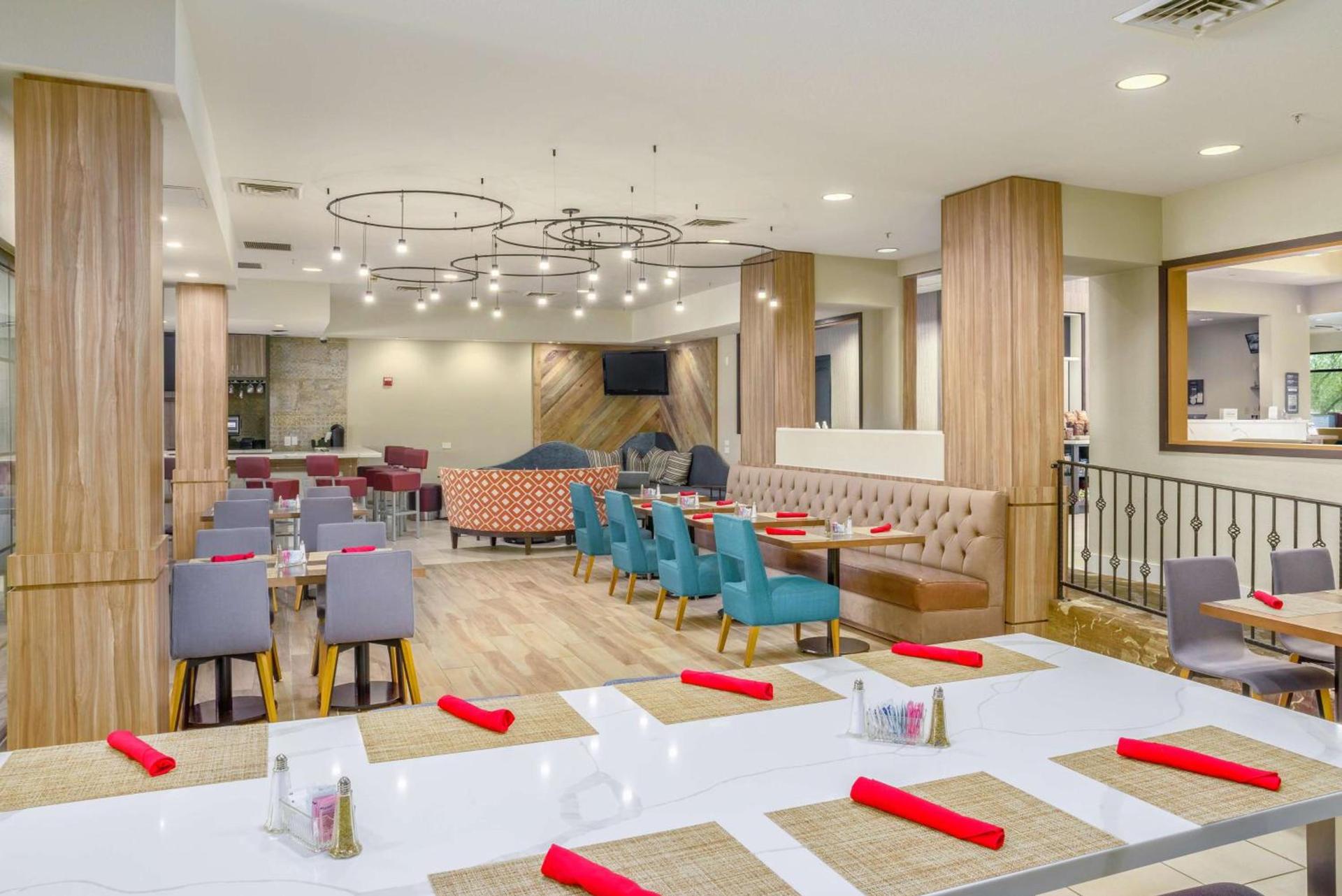 Hilton Garden Inn Phoenix Airport photo 9