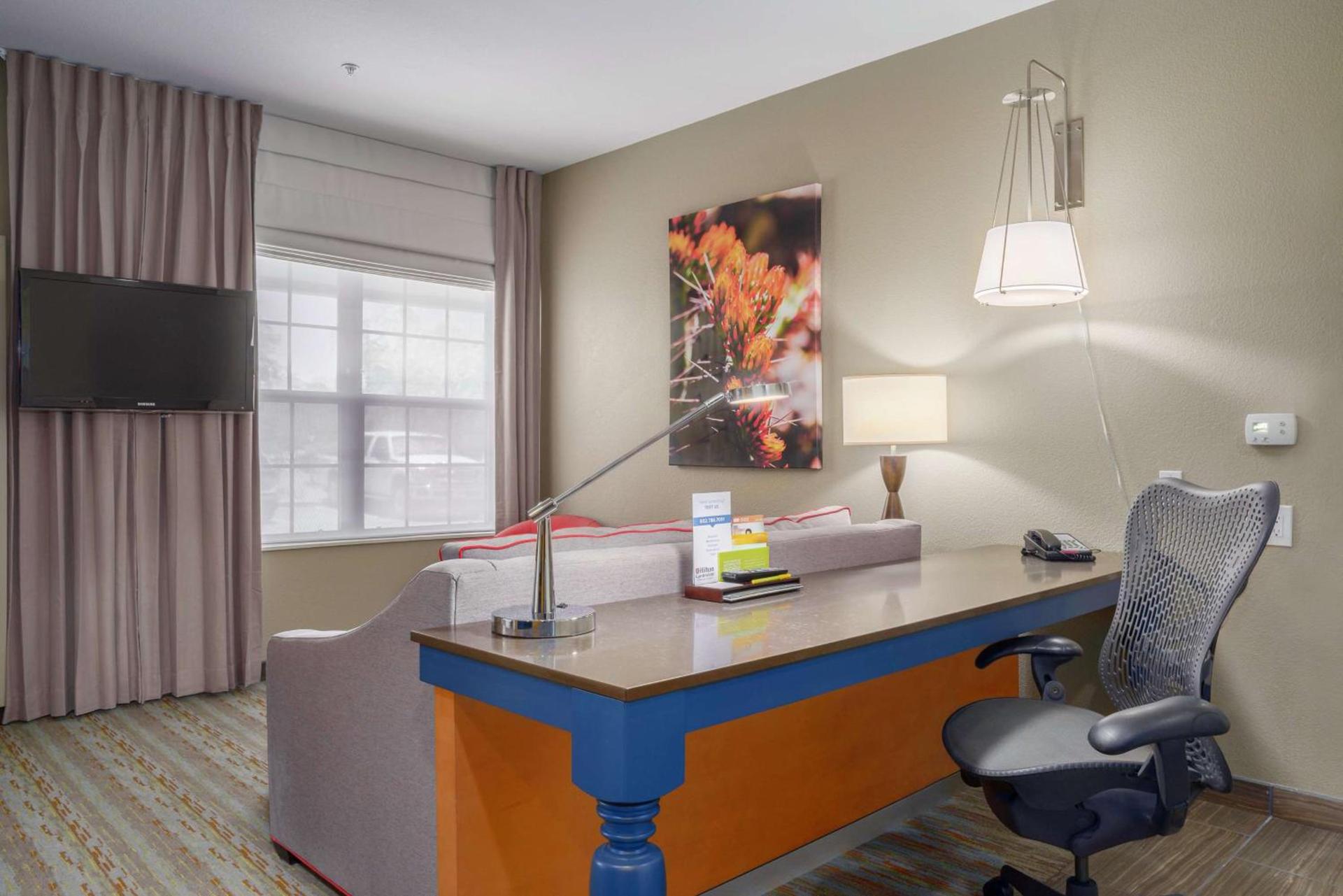 Hilton Garden Inn Phoenix Airport photo 16
