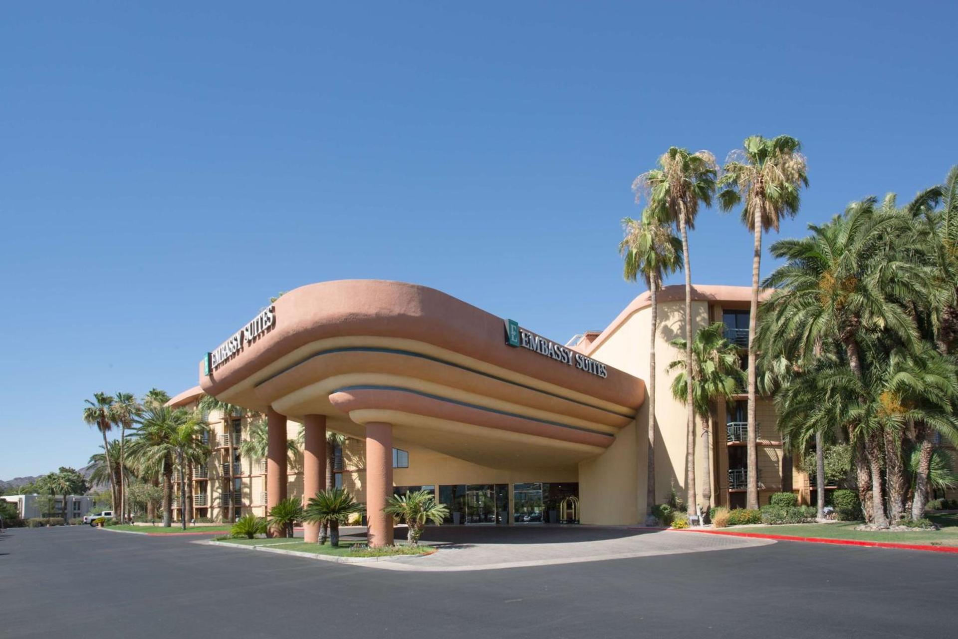 Embassy Suites by Hilton Phoenix Biltmore photo 54
