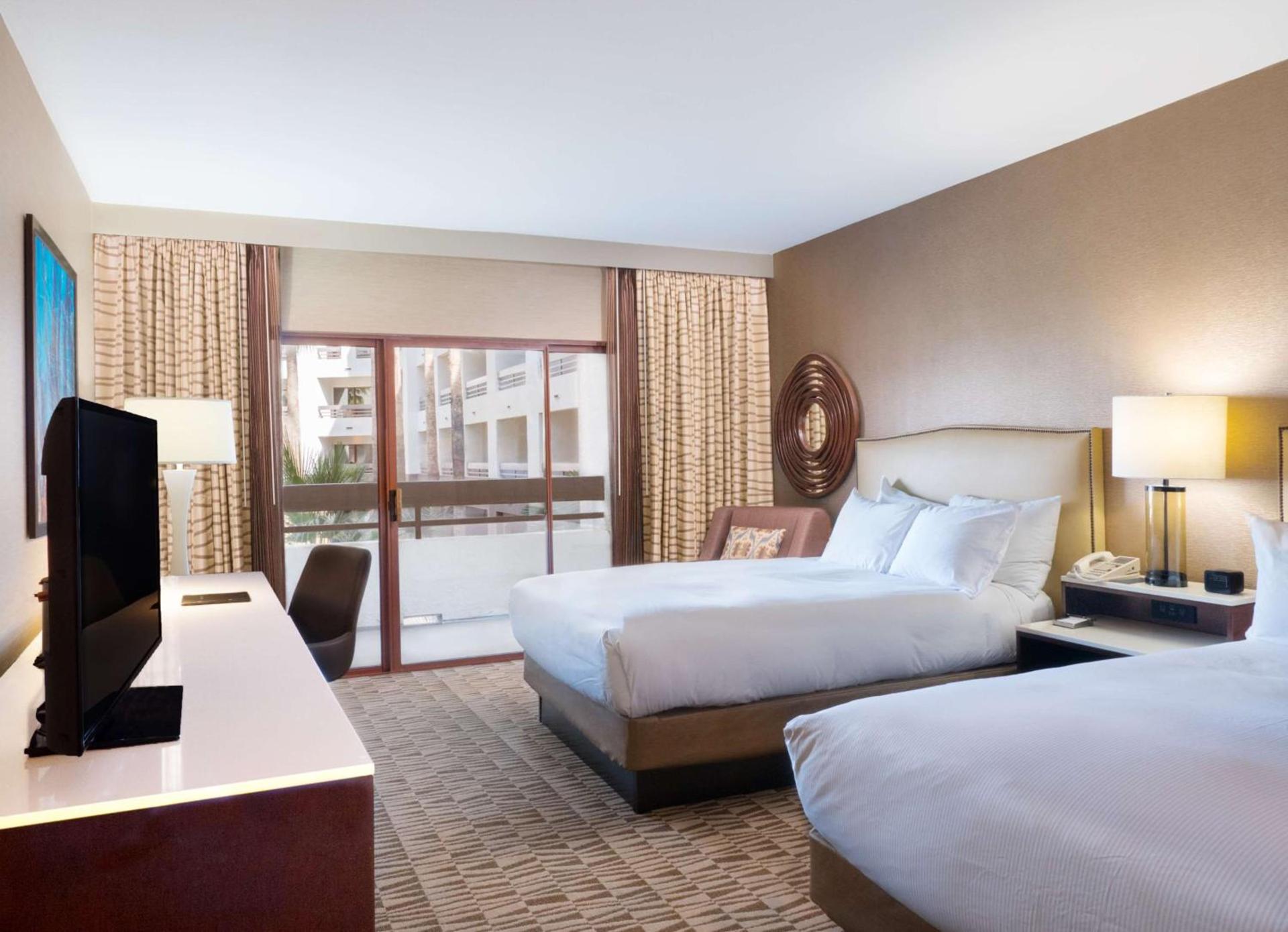 Hilton Phoenix Airport photo 26