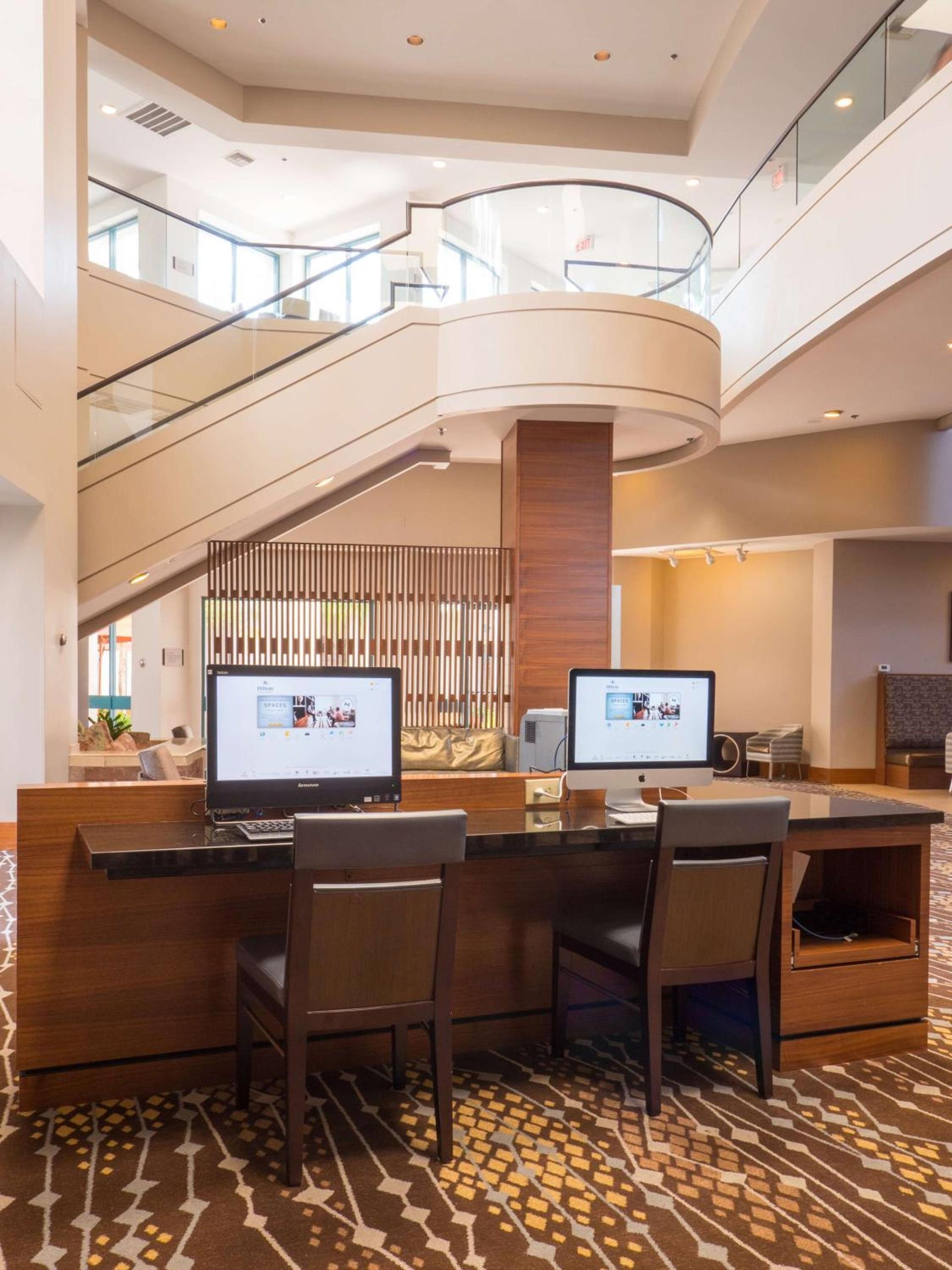 Hilton Phoenix Airport photo 71