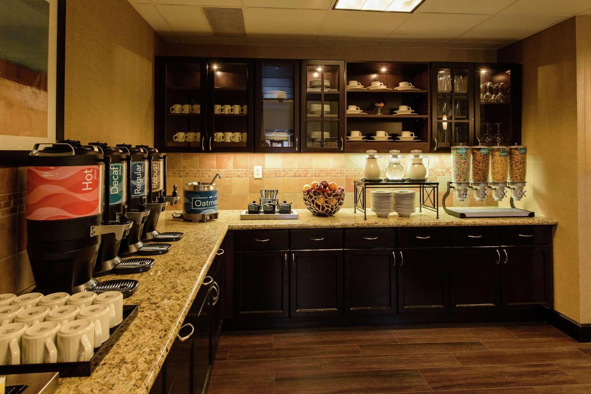 Homewood Suites by Hilton Phoenix Chandler Fashion Center photo 16