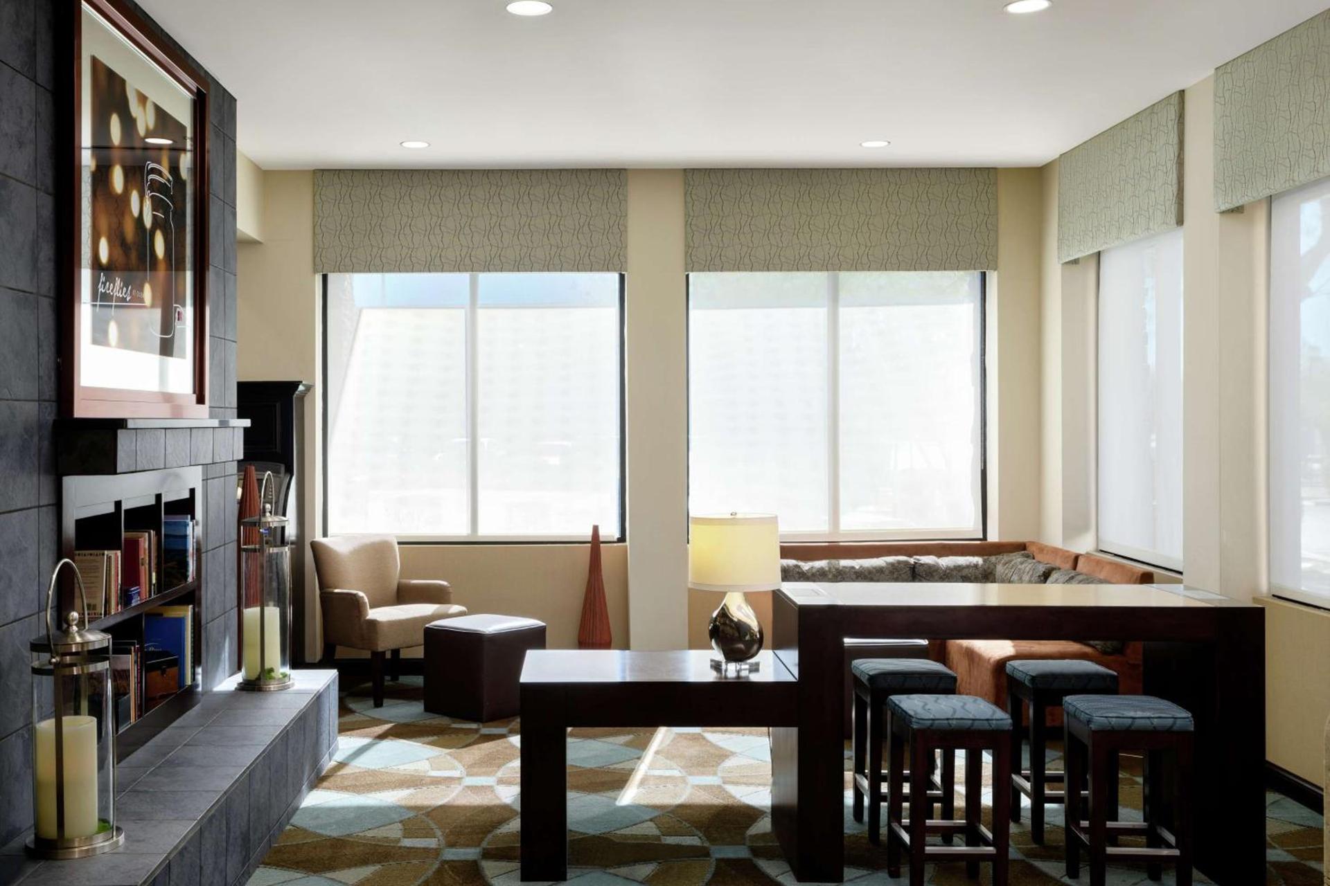 Hilton Garden Inn Phoenix North Happy Valley photo 7