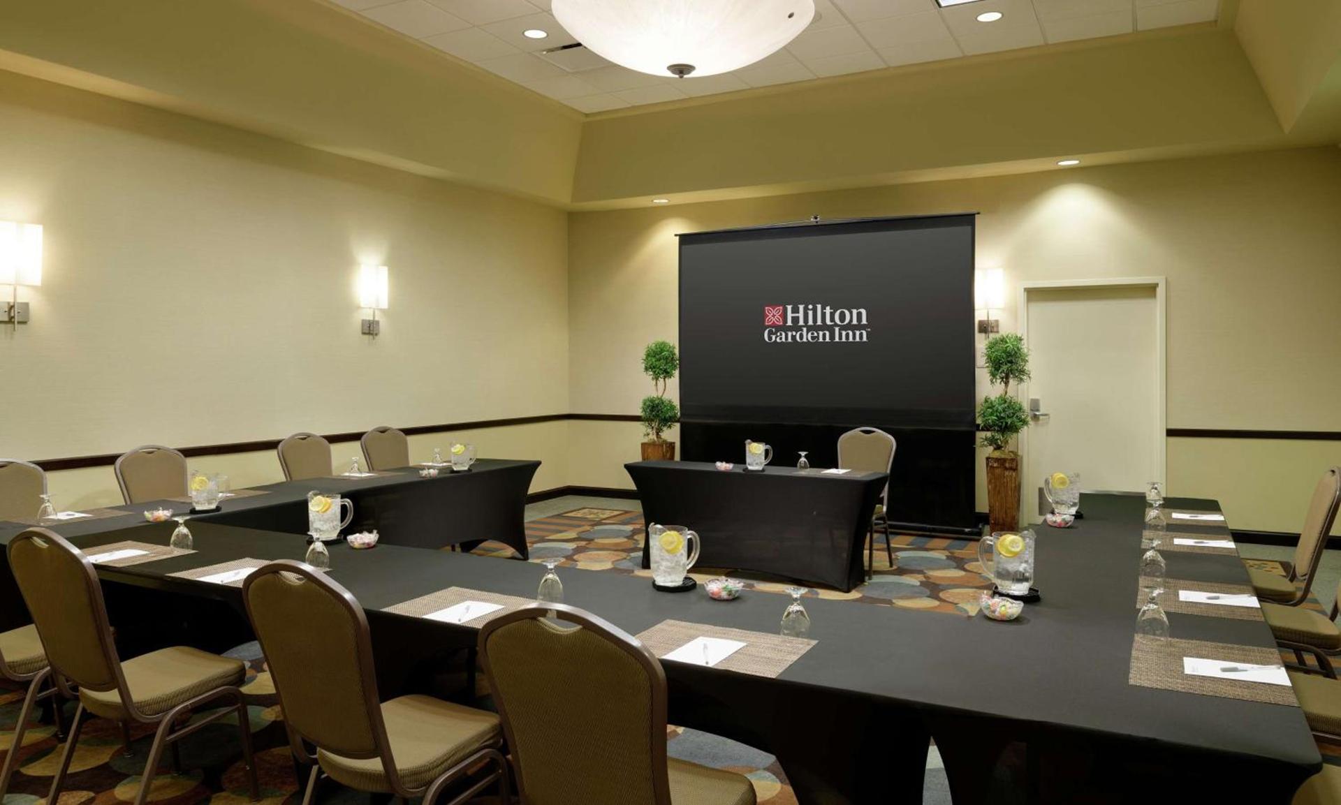 Hilton Garden Inn Phoenix North Happy Valley photo 32