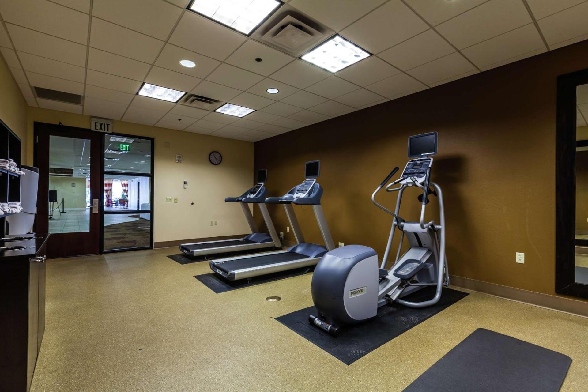 DoubleTree by Hilton Phoenix Midtown photo 16