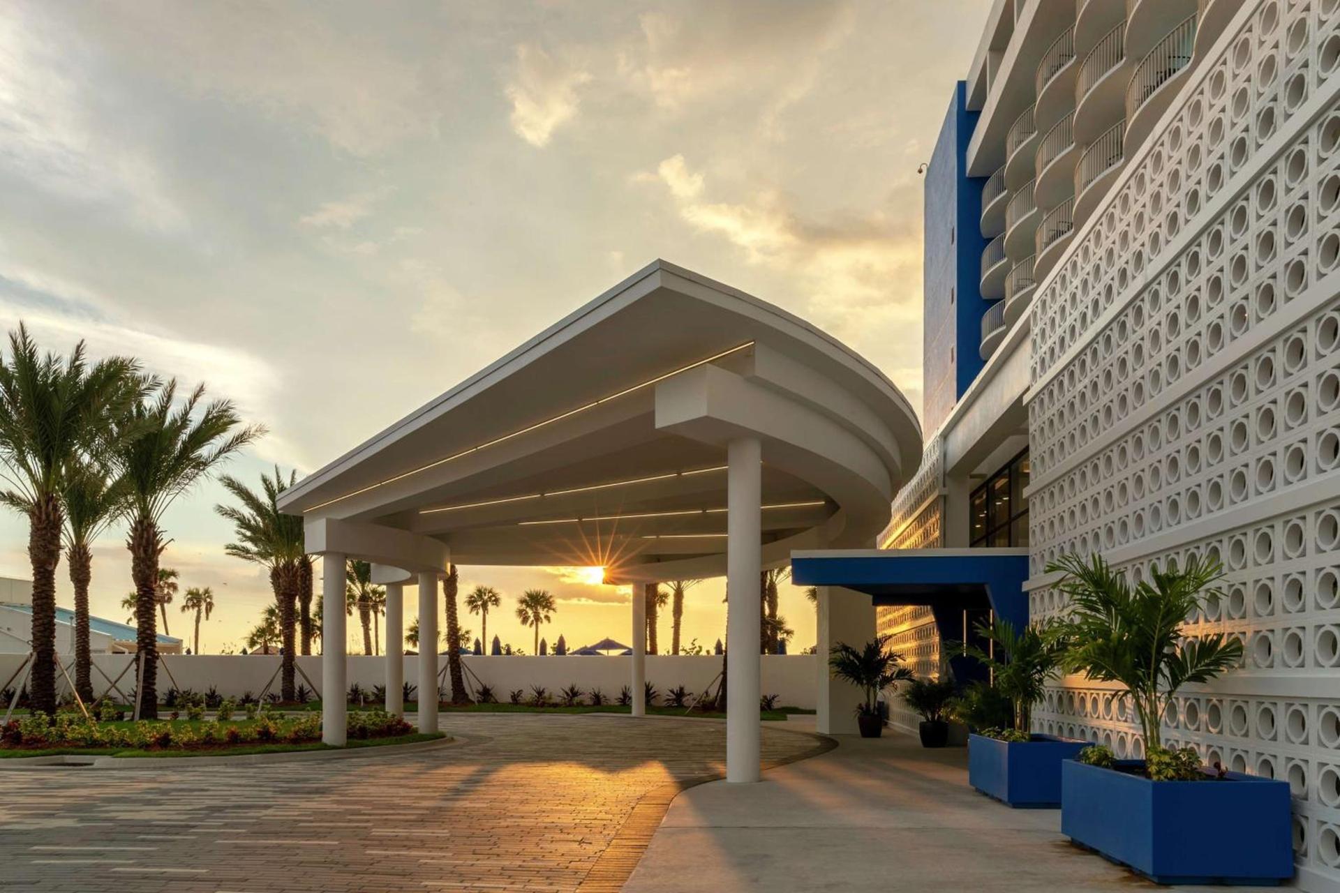Hilton Clearwater Beach Resort & Spa photo 9