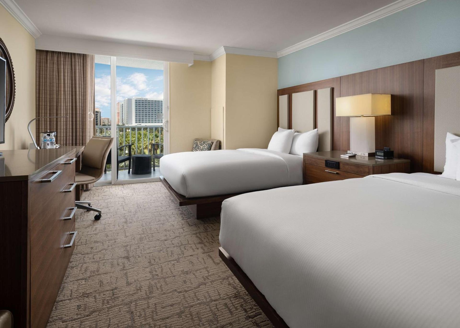 Hilton Clearwater Beach Resort & Spa photo 40