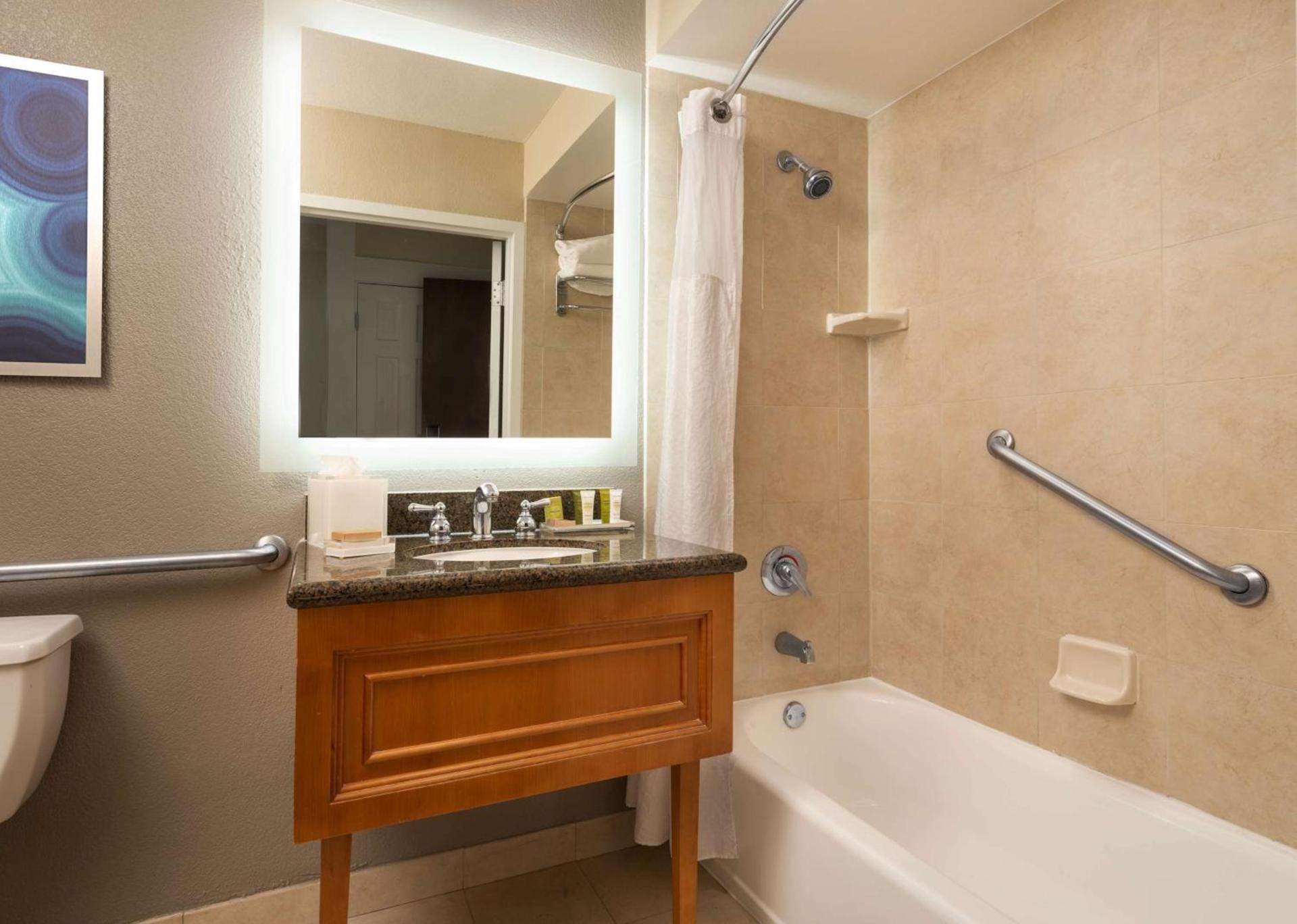 Hilton Clearwater Beach Resort & Spa photo 41