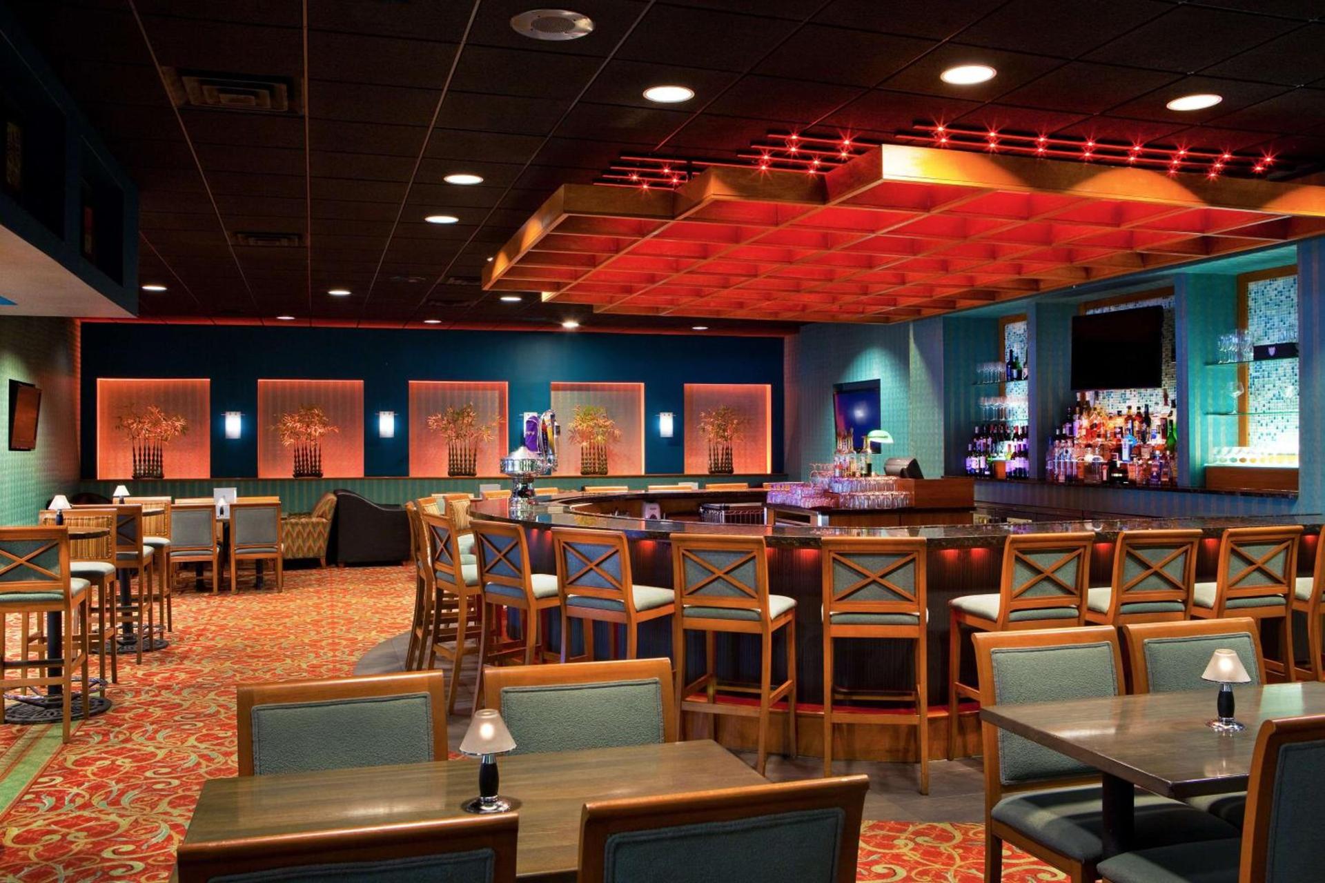 DoubleTree By Hilton Baltimore North Pikesville photo 50