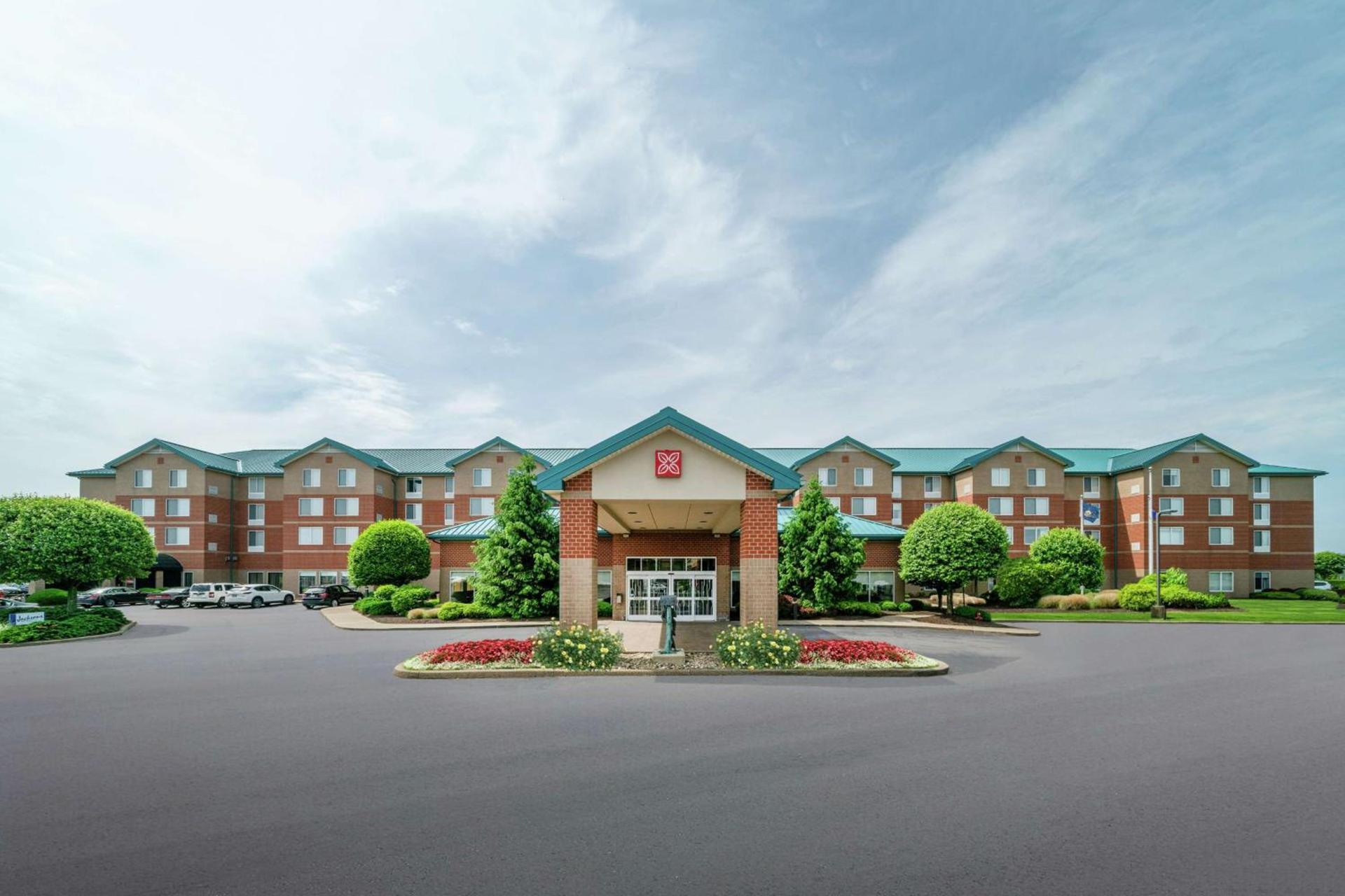 Hilton Garden Inn Pittsburgh/Southpointe photo 2