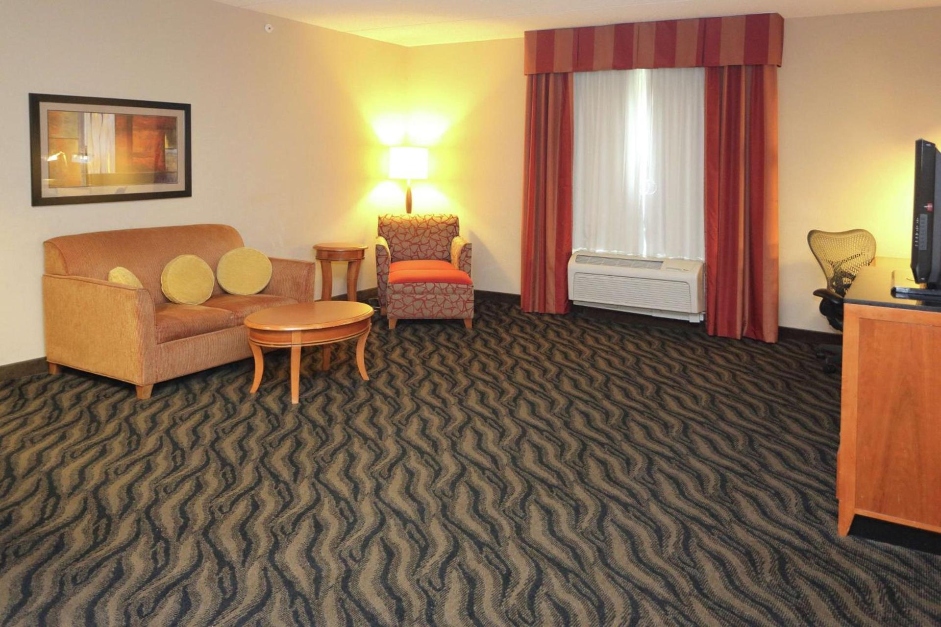 Hilton Garden Inn Chesapeake/Suffolk photo 20