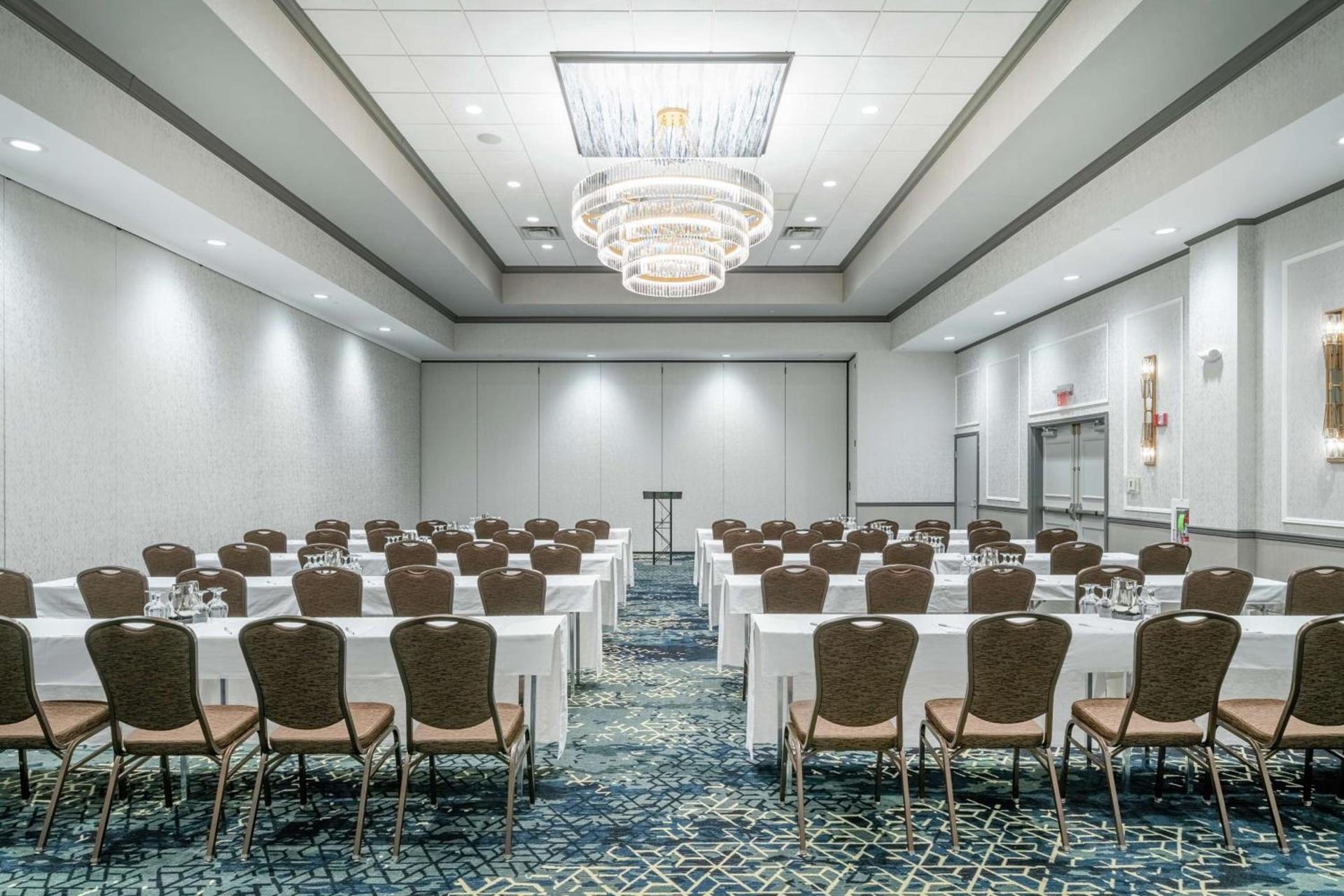 Hilton Garden Inn Pittsburgh/Southpointe photo 33