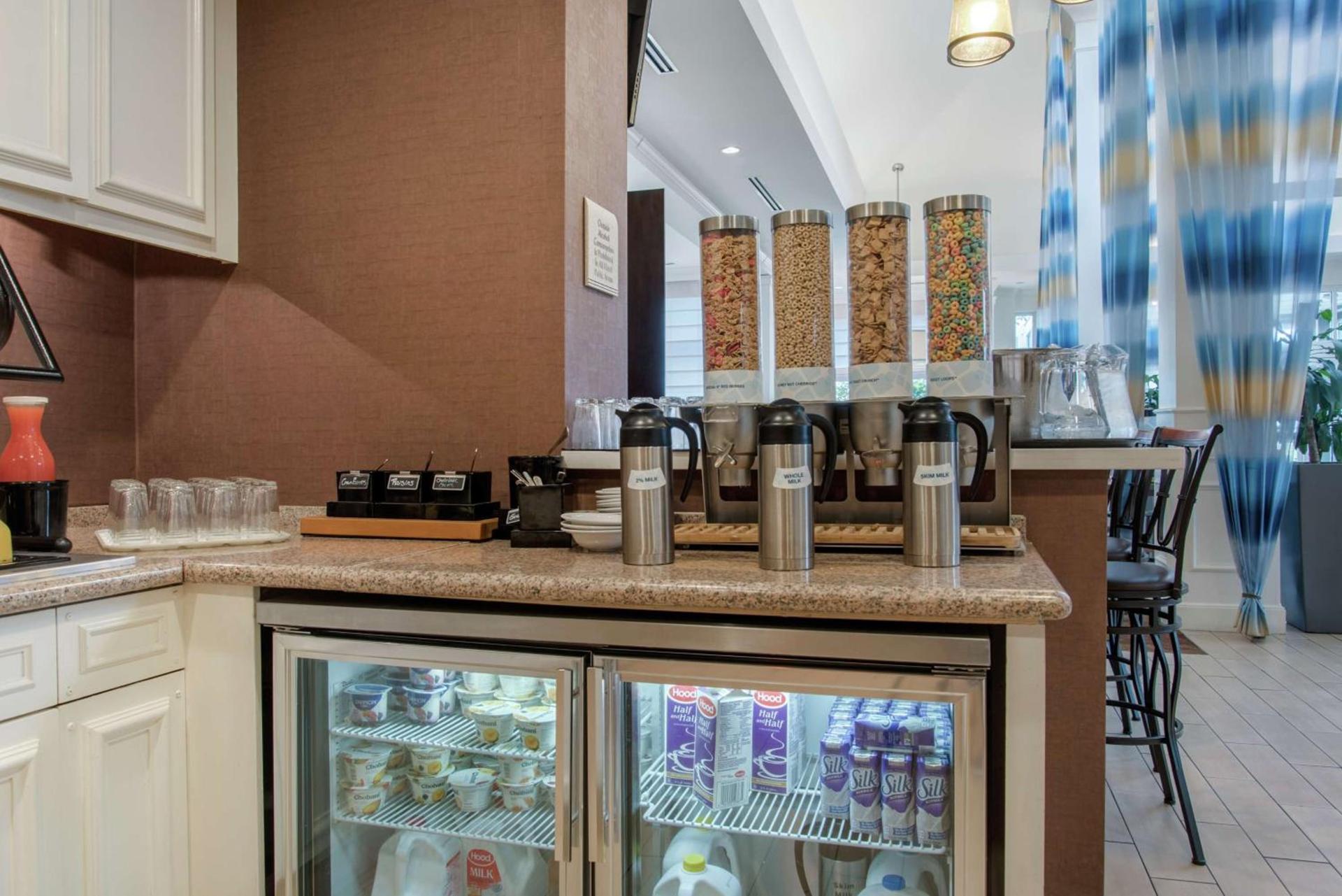 Hilton Garden Inn Portland Airport photo 9