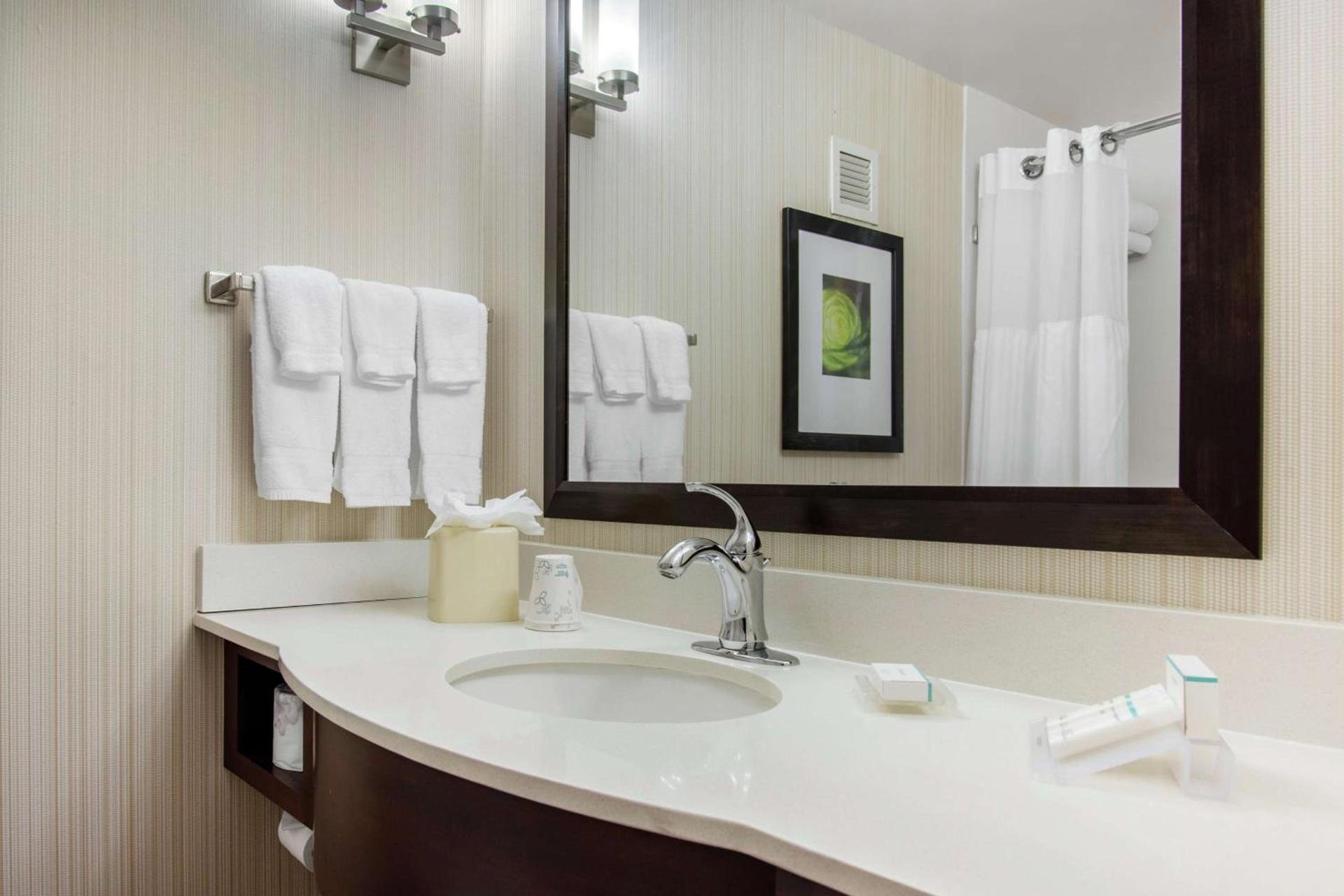 Hilton Garden Inn Portland Airport photo 28