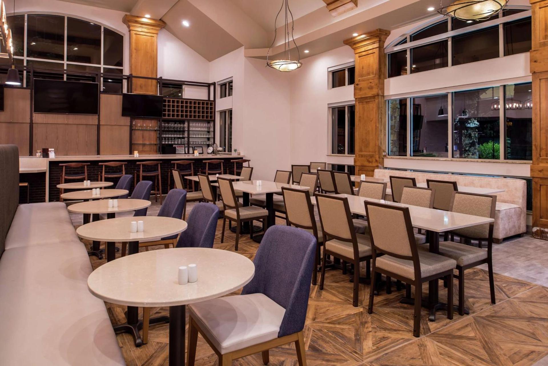 Hilton Garden Inn Bend photo 18