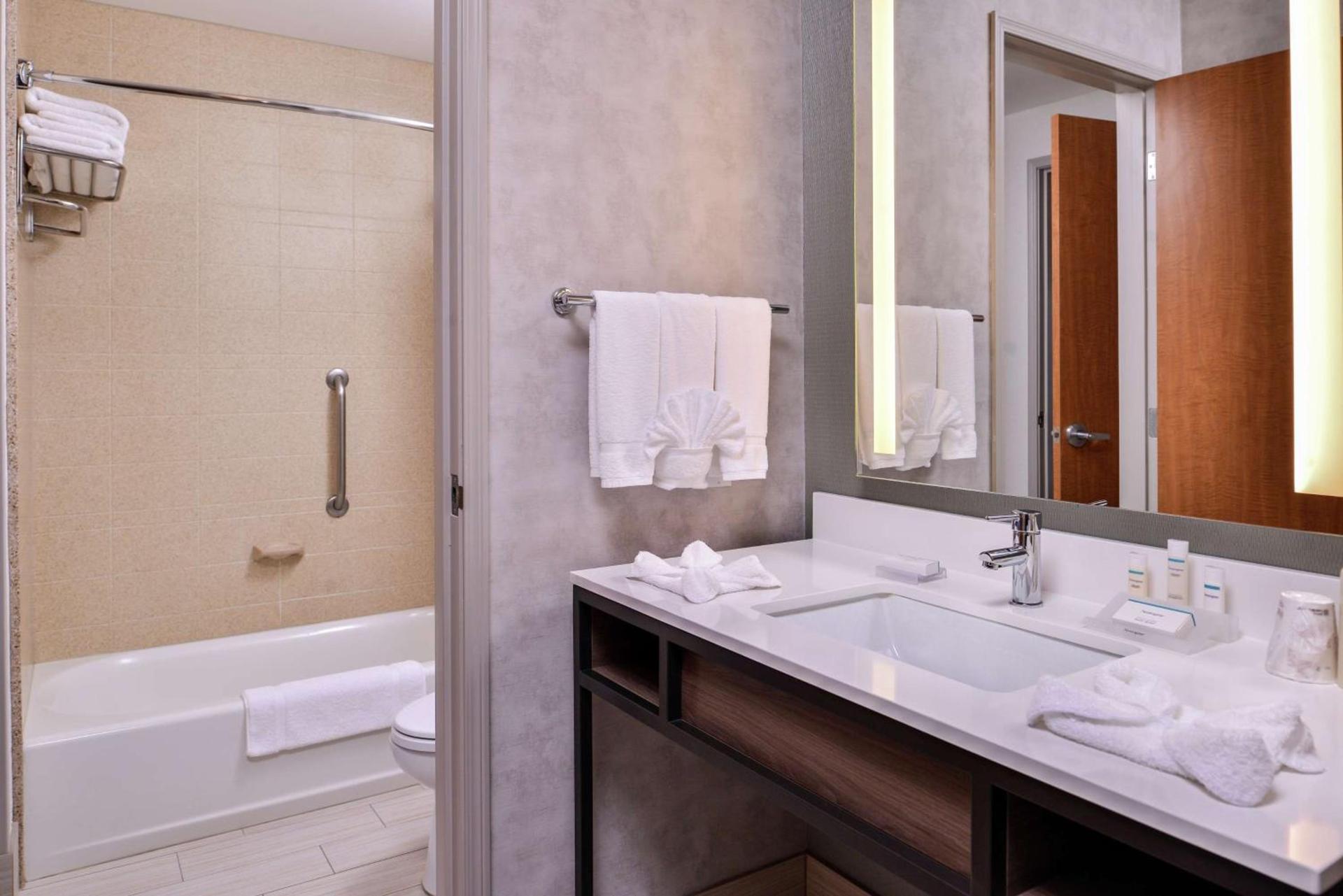 Hilton Garden Inn Bend photo 27