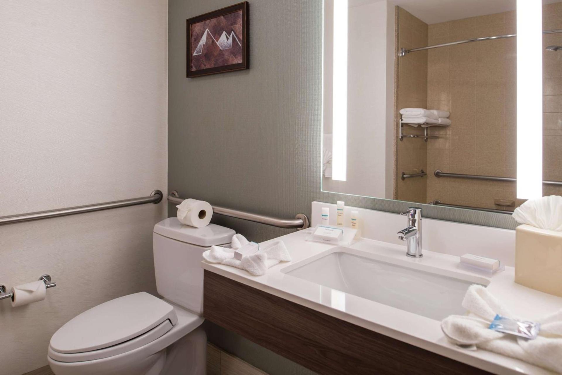 Hilton Garden Inn Bend photo 40