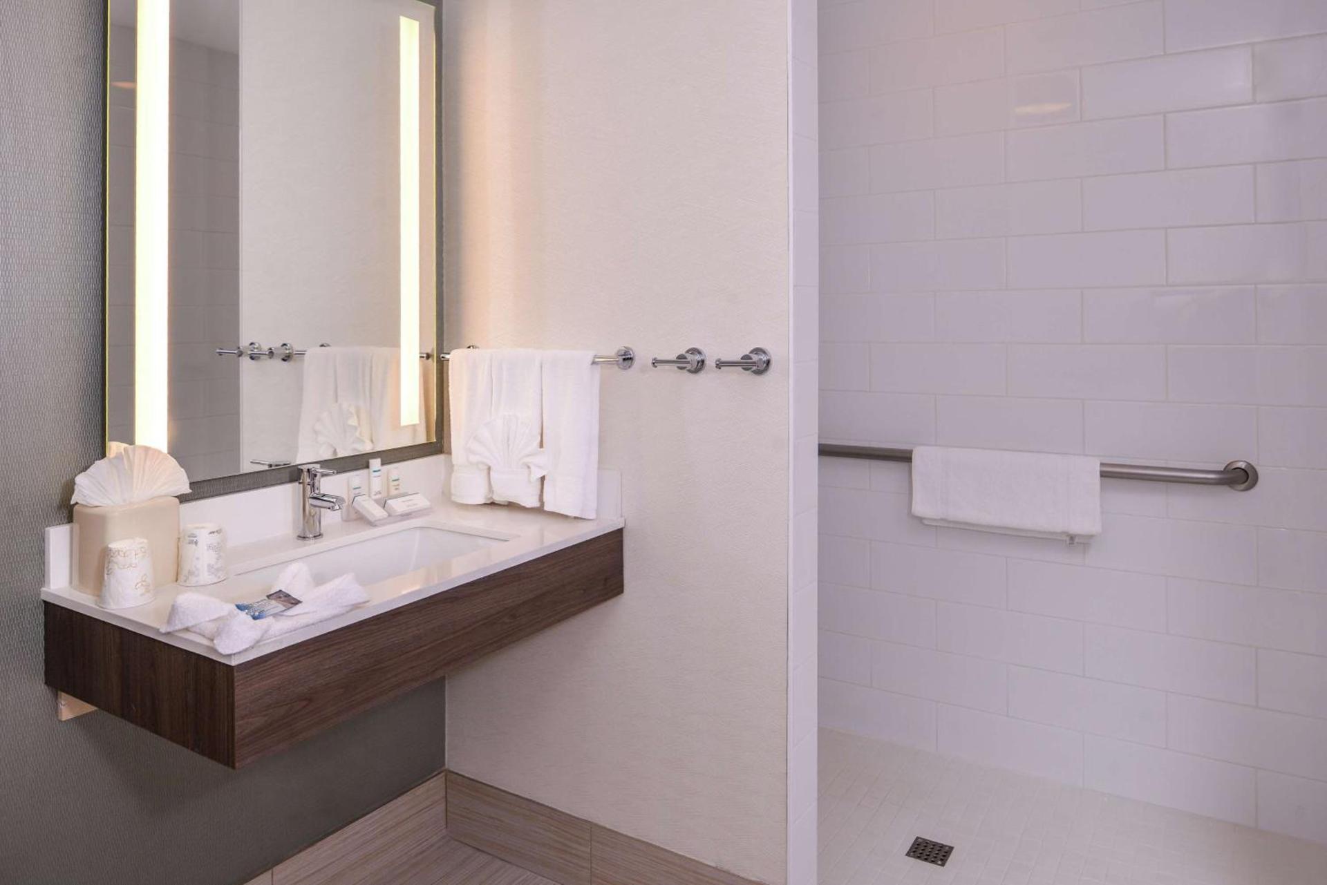 Hilton Garden Inn Bend photo 44