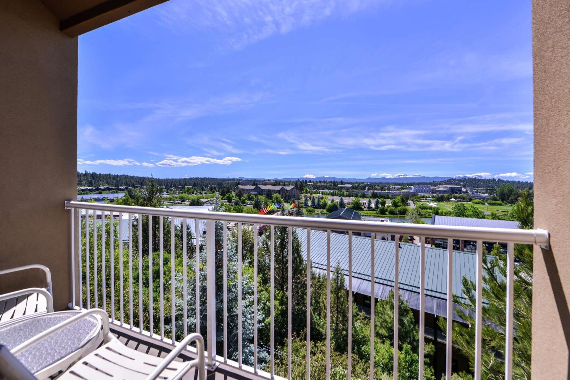 Hilton Garden Inn Bend photo 50