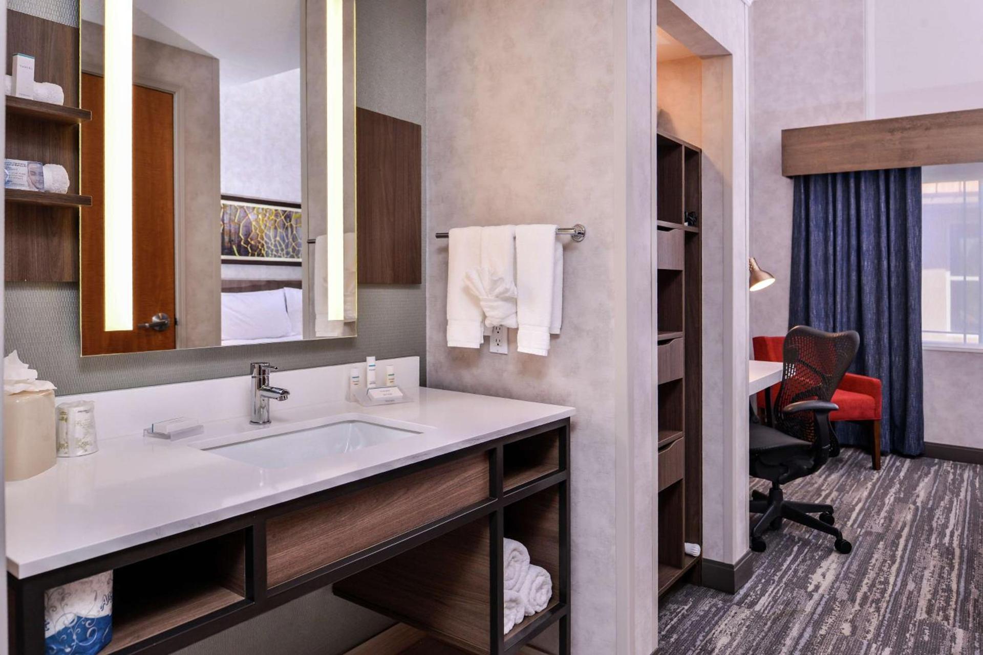 Hilton Garden Inn Bend photo 62