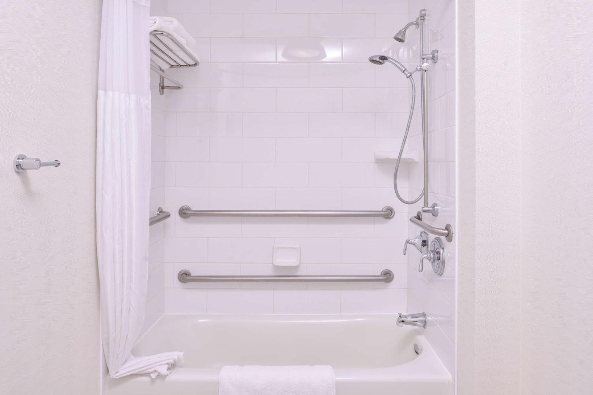 Hilton Garden Inn Bend photo 67