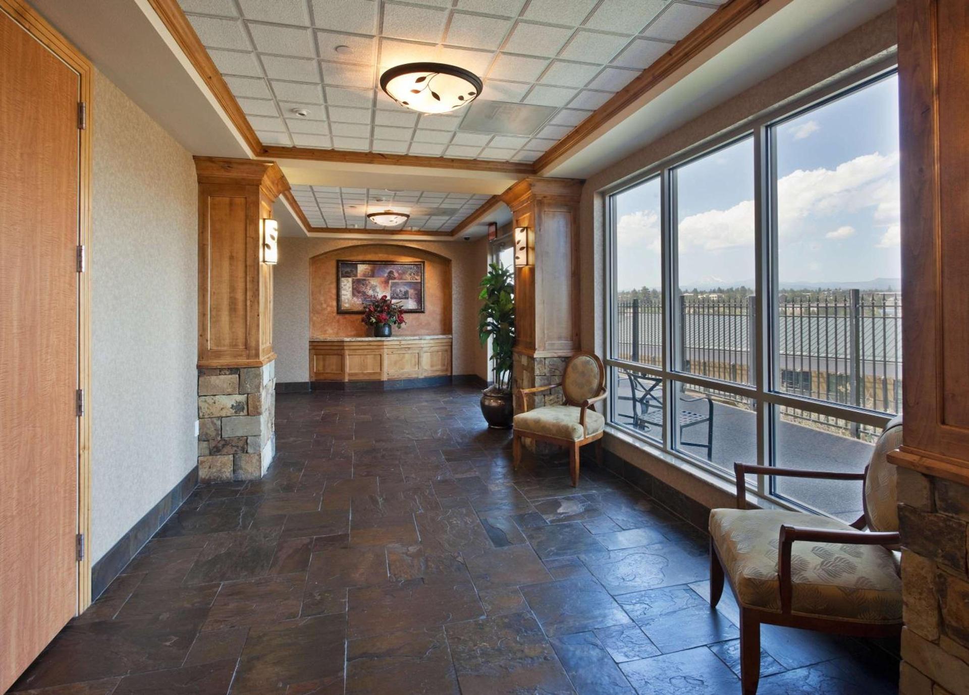 Hilton Garden Inn Bend photo 74