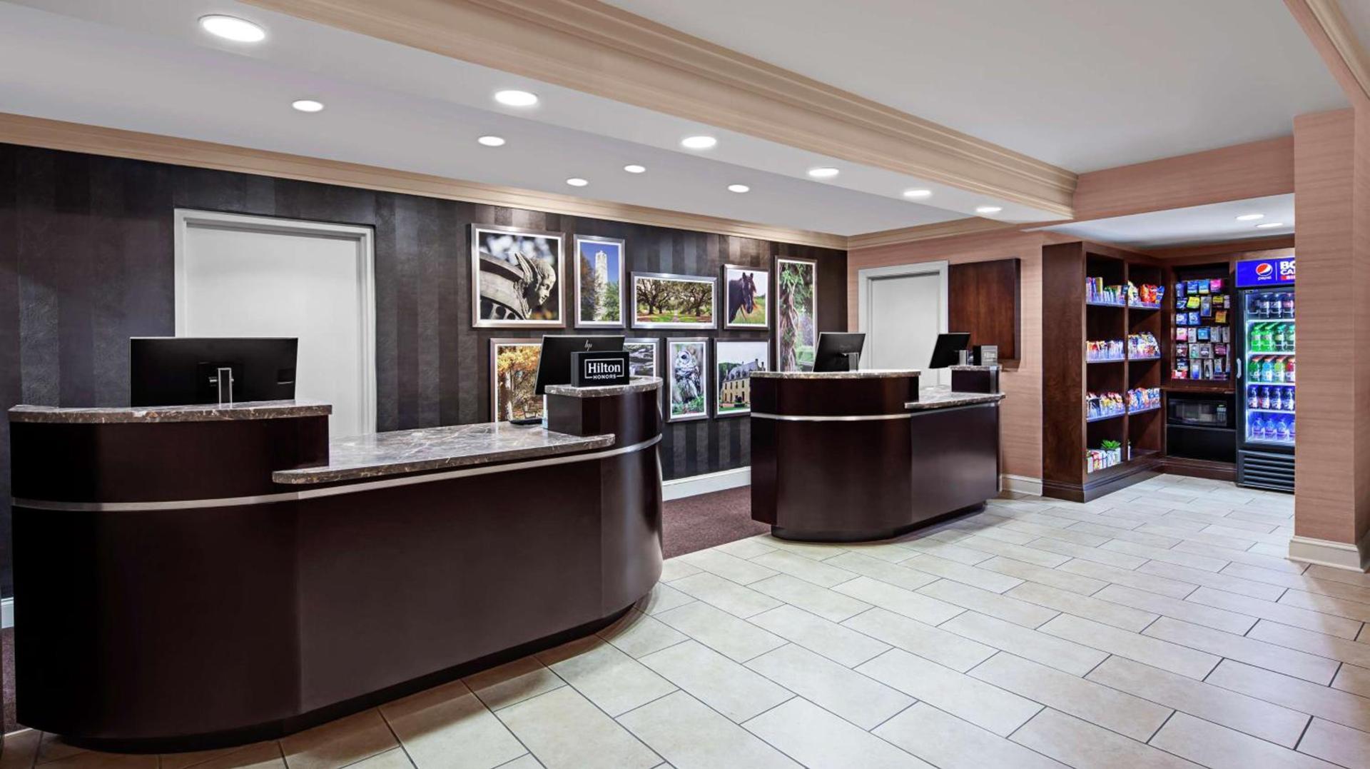 DoubleTree by Hilton Raleigh Durham Airport at Research Triangle Park photo 8