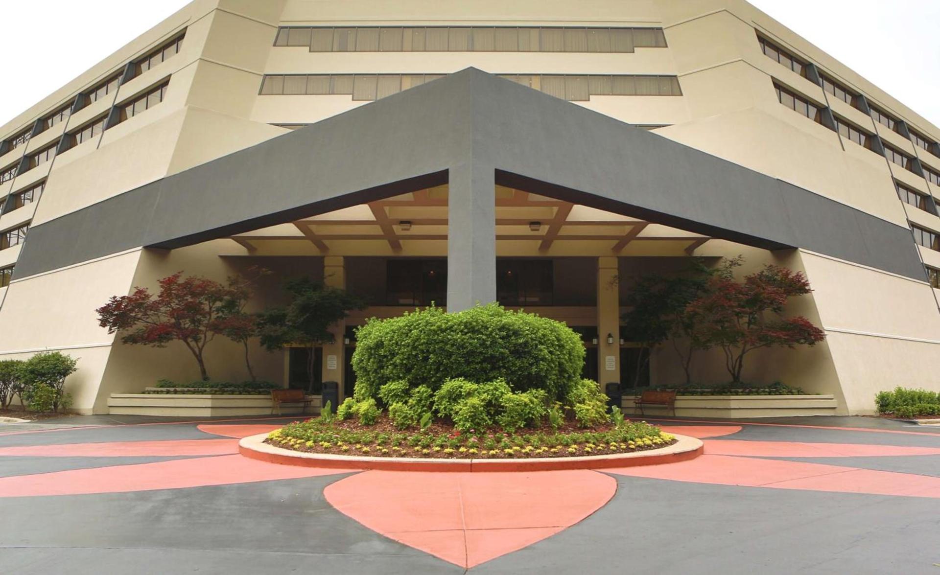 DoubleTree Suites by Hilton Raleigh-Durham photo 4
