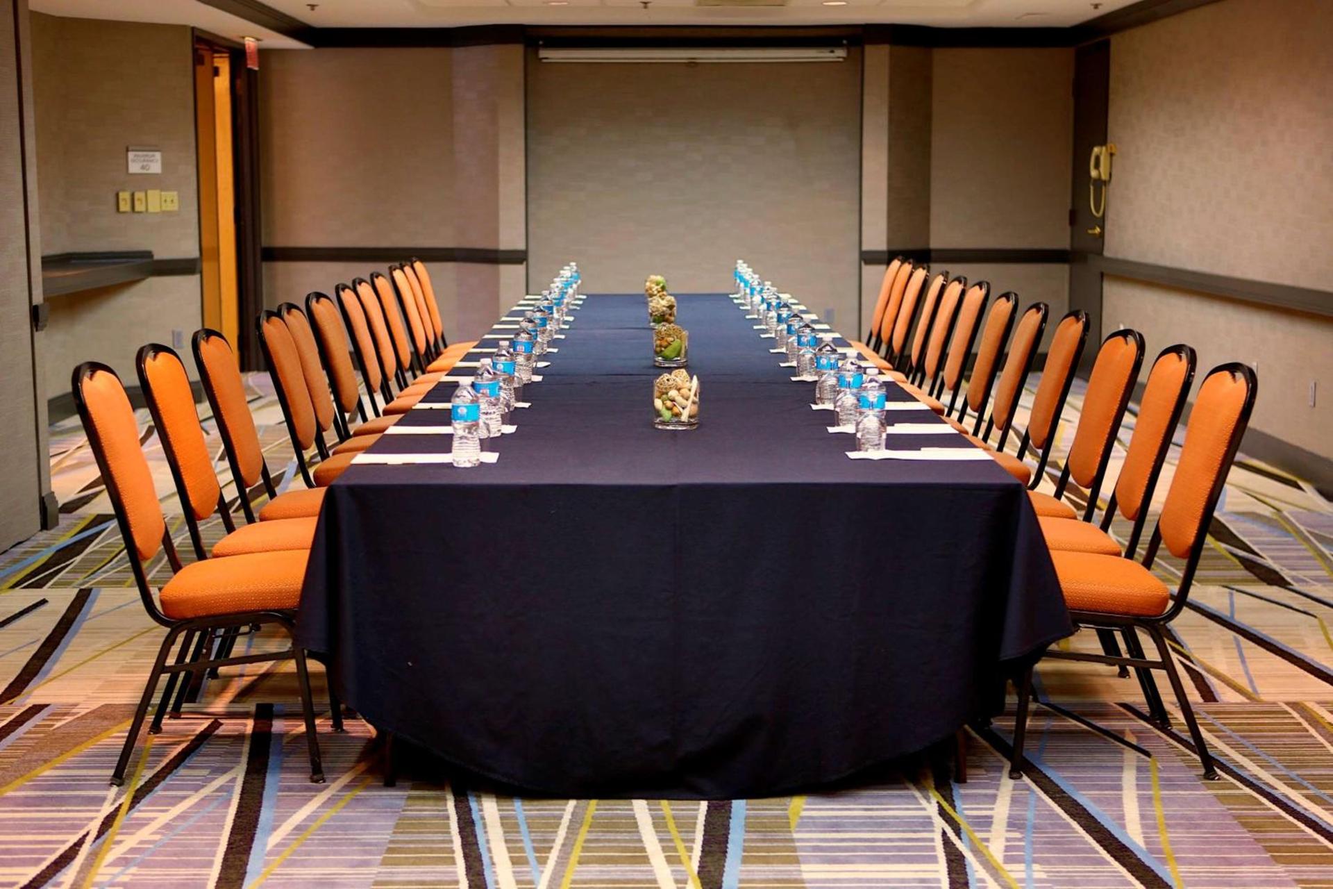 DoubleTree Suites by Hilton Raleigh-Durham photo 19