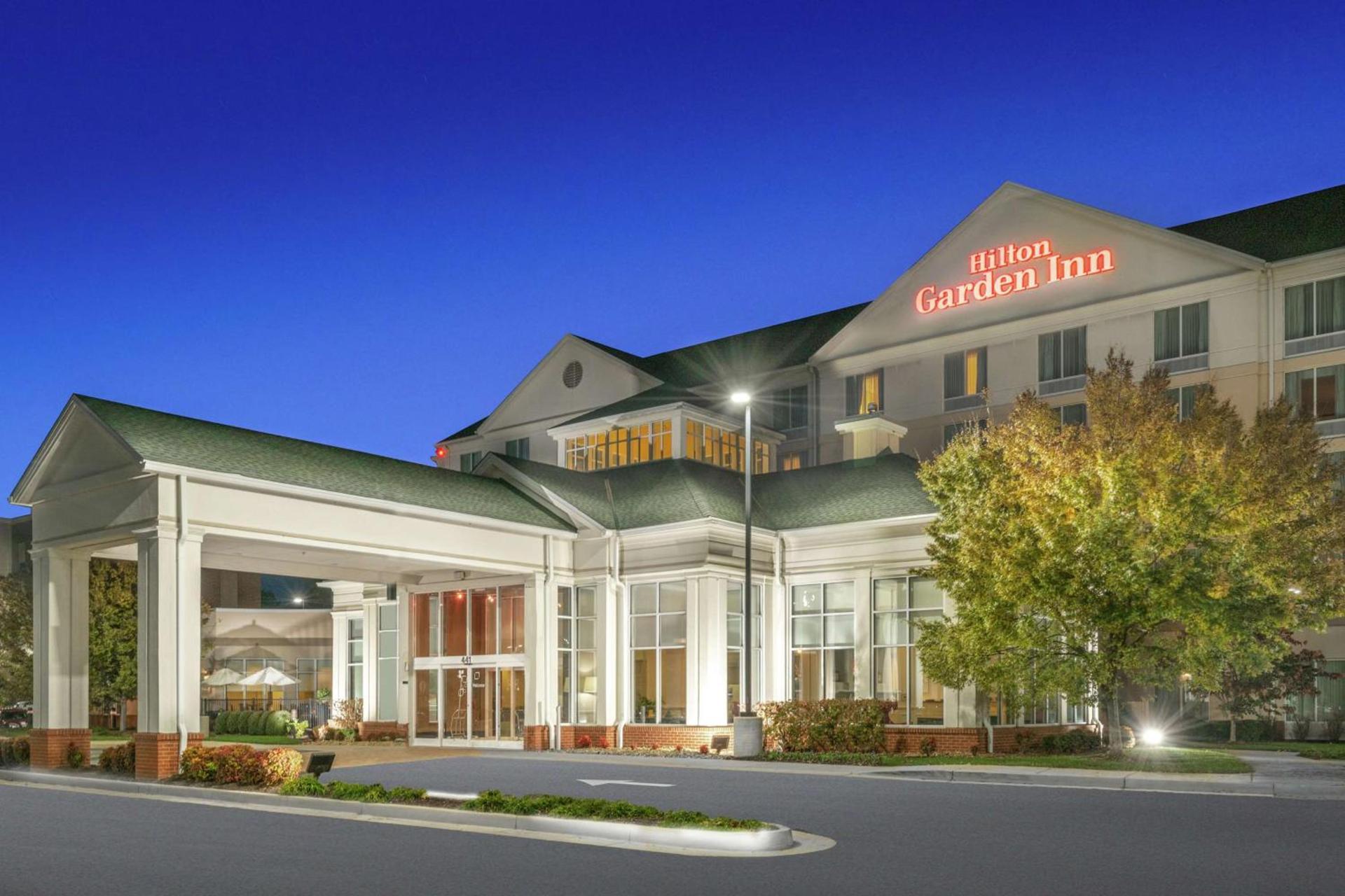 Hilton Garden Inn Richmond Airport photo 1