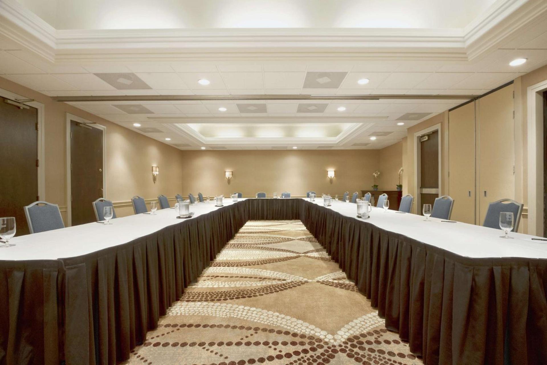 Hilton Durham near Duke University photo 40