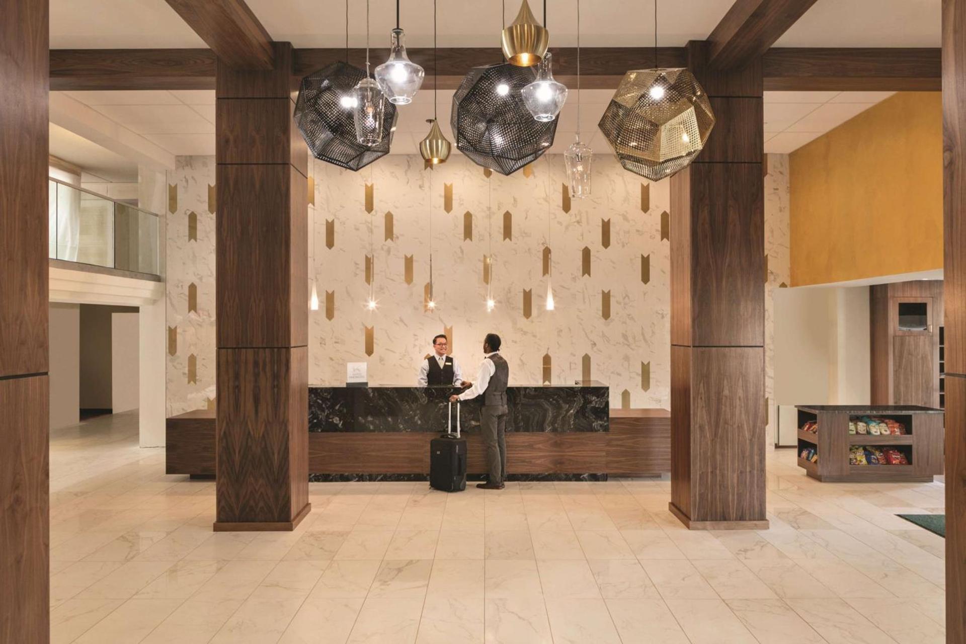 Embassy Suites by Hilton Richmond photo 11