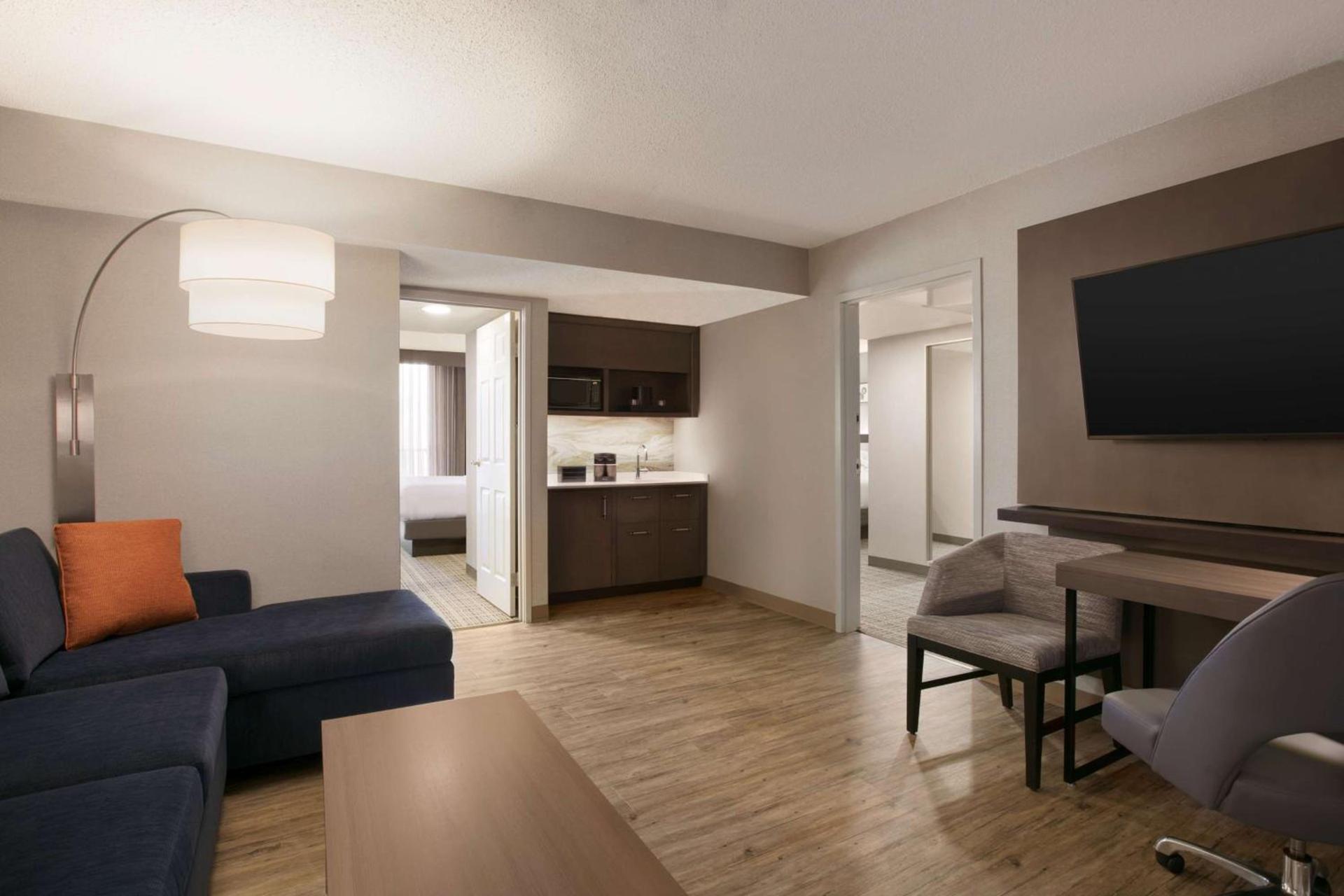 Embassy Suites by Hilton Richmond photo 35