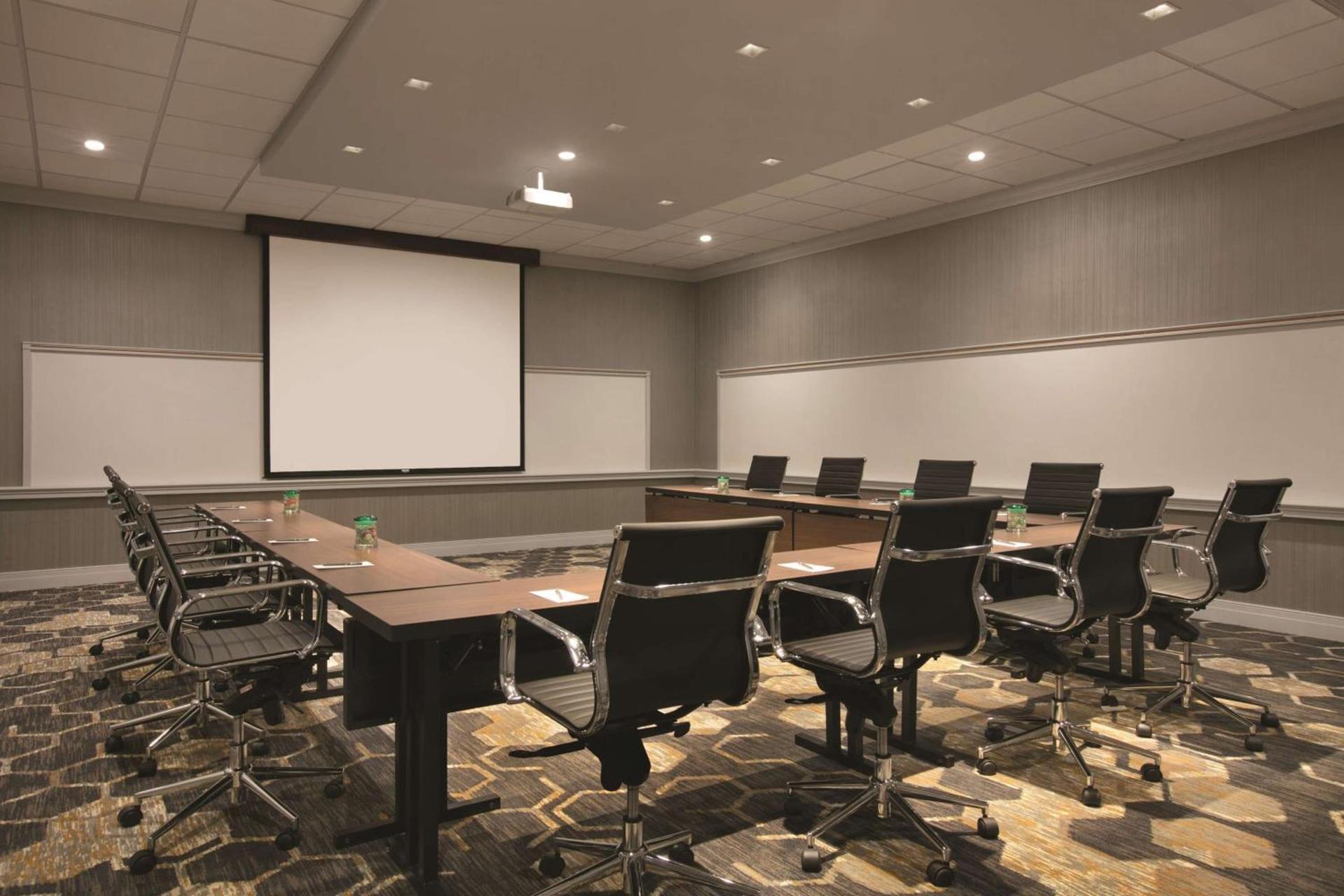 Embassy Suites by Hilton Richmond photo 42