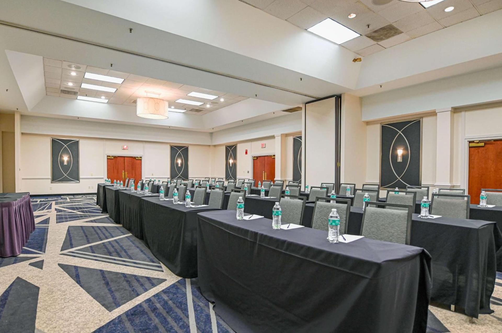 DoubleTree by Hilton Richmond - Midlothian photo 24