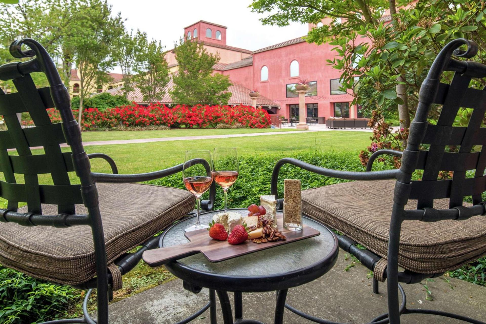 DoubleTree by Hilton Sonoma Wine Country photo 69