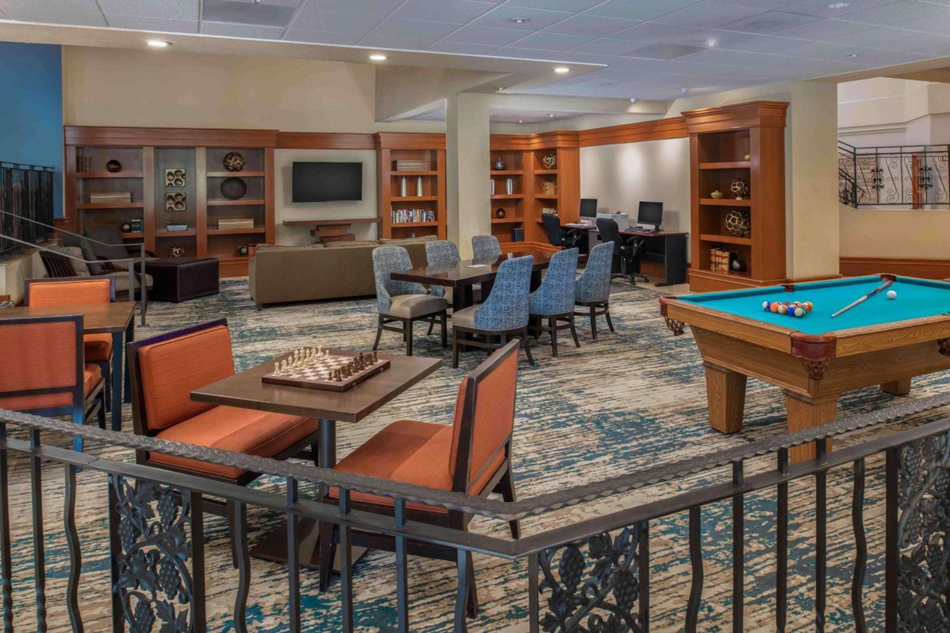 DoubleTree by Hilton Sonoma Wine Country photo 7